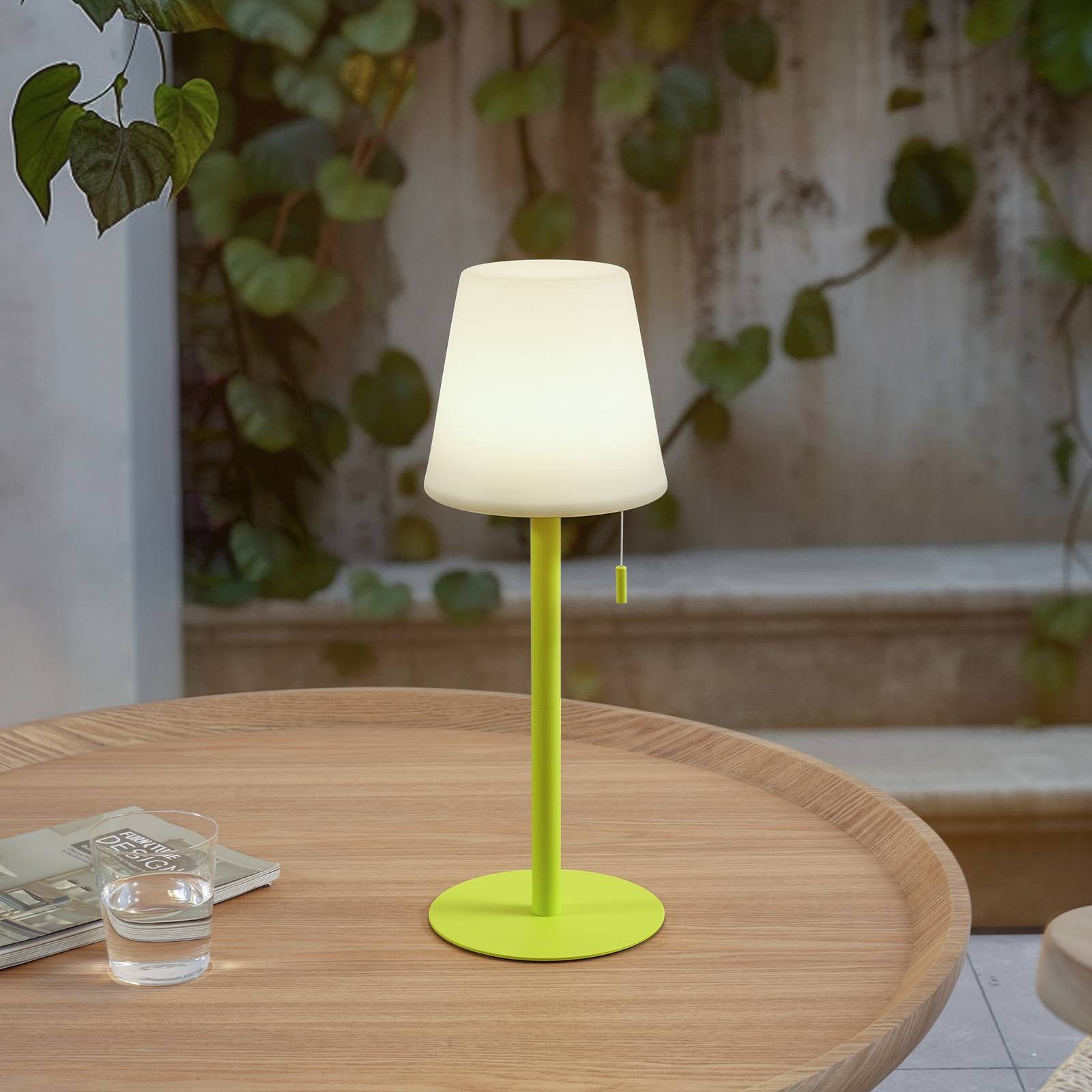 Lindby Außen-Tischleuchte Azalea, LED, Metall, Gelb Farbwechsel warmweiß / tageslicht IP44, LED 5 W gesamt, Farbwechsel warmweiß / tageslicht