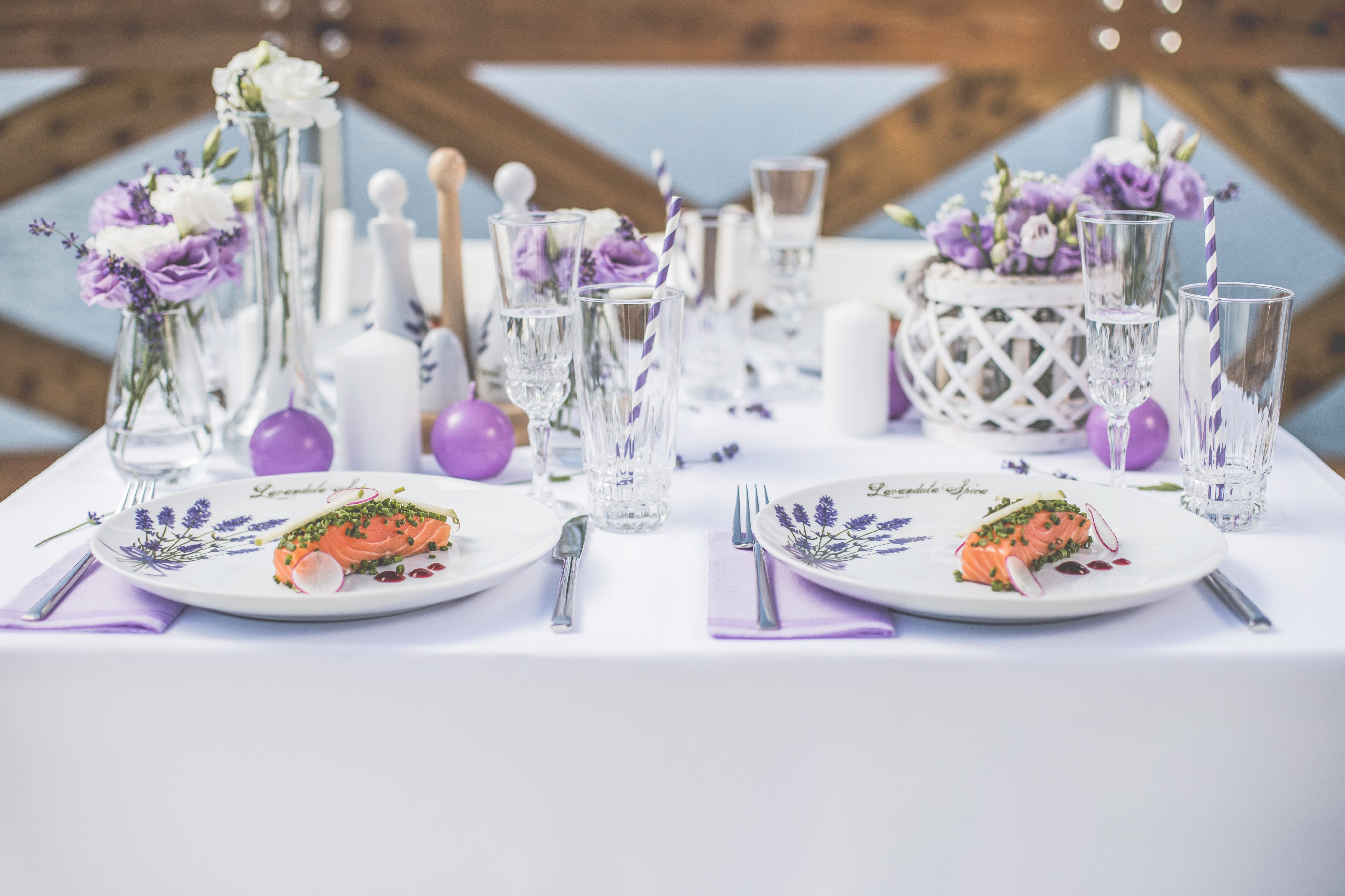 CreaTable Kombiservice Home Lavendel (16-tlg), 4 Personen, Porzellan, Lavendel-Dekor