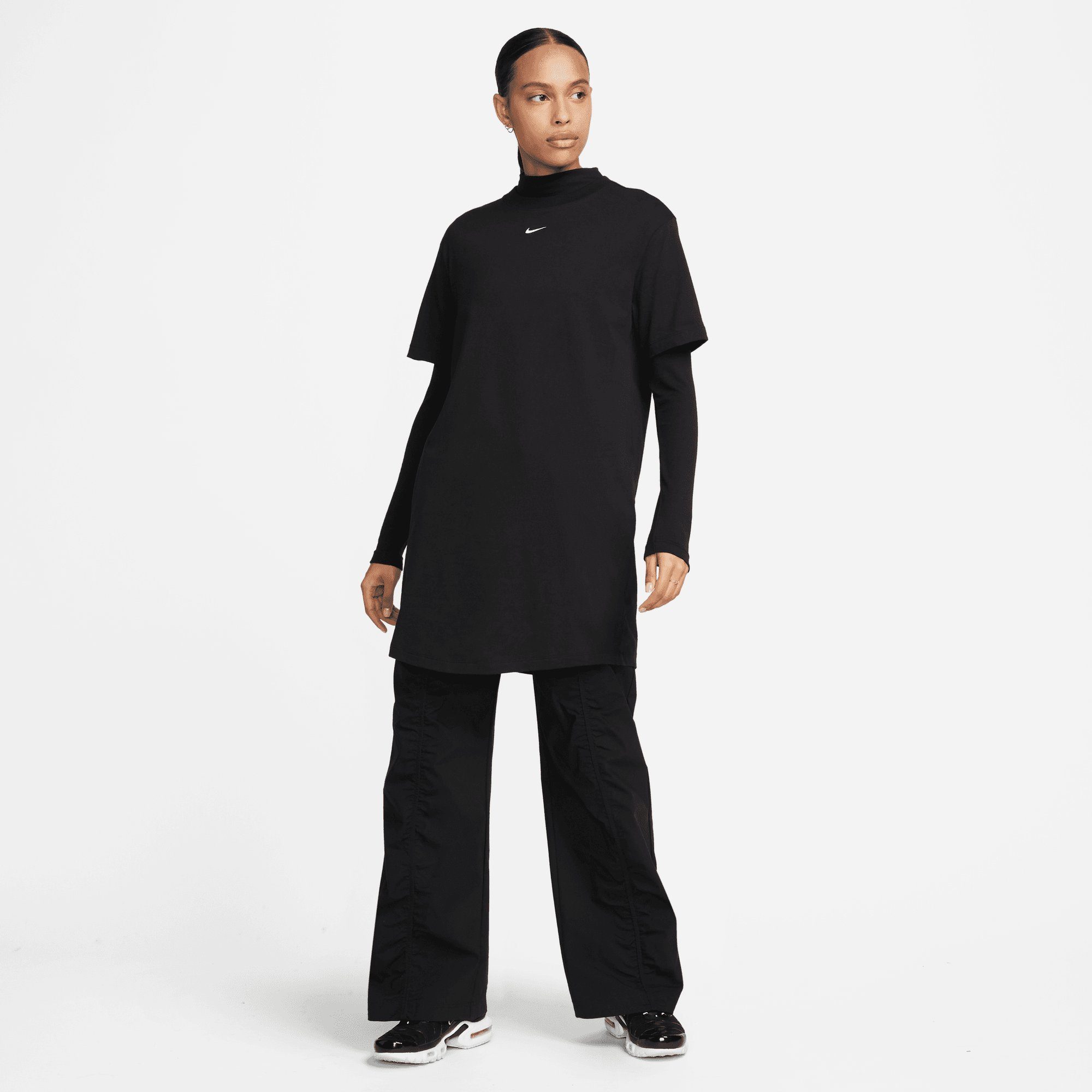 DRESS Sportswear WOMEN'S Nike Sommerkleid SHORT-SLEEVE BLACK/WHITE ESSENTIAL