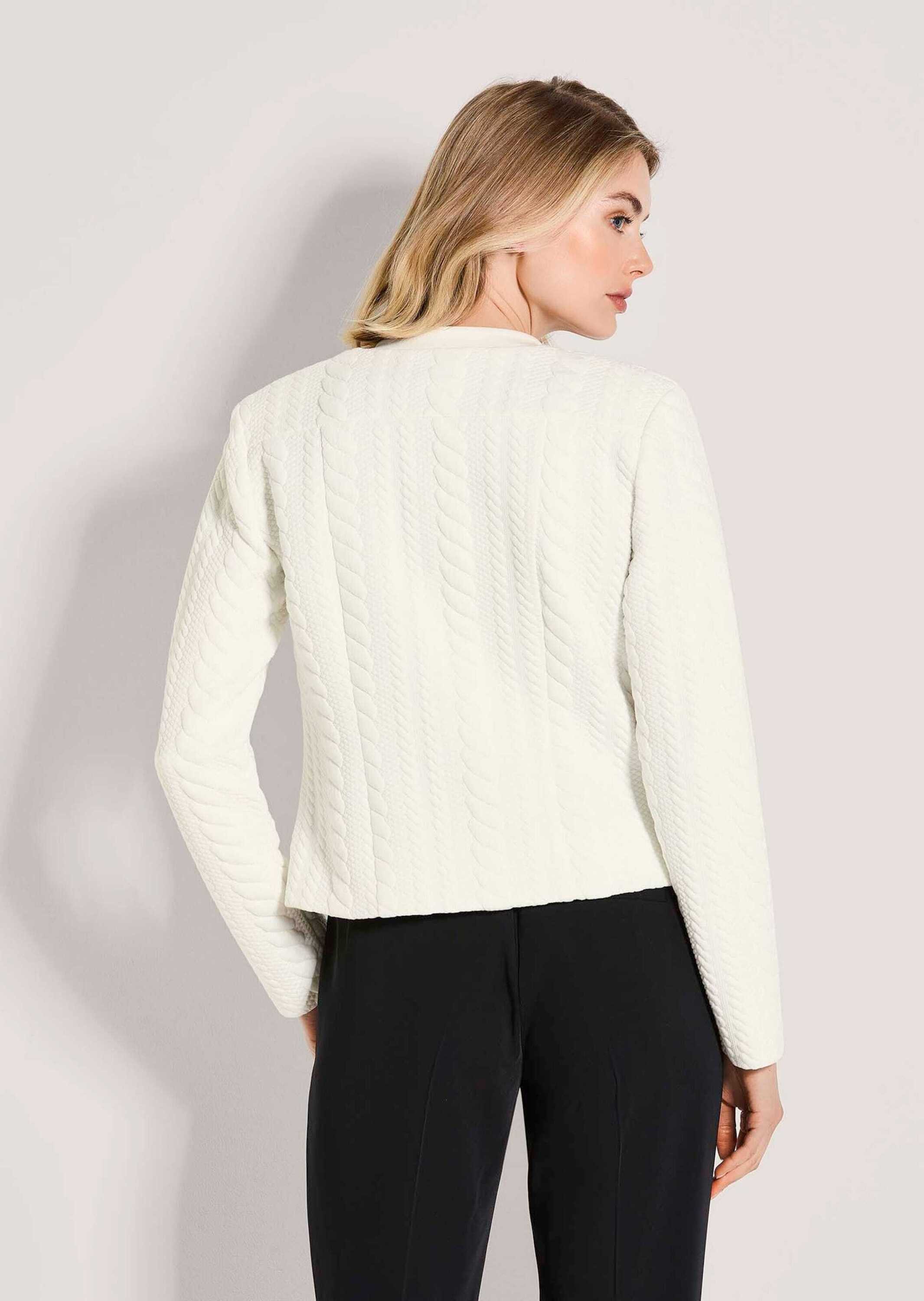 MADELEINE Kurzblazer Langarm Jerseyblazer mit Stehkragen Uni-Design, kleiner Stehkragen, verschlusslos gearbeitet