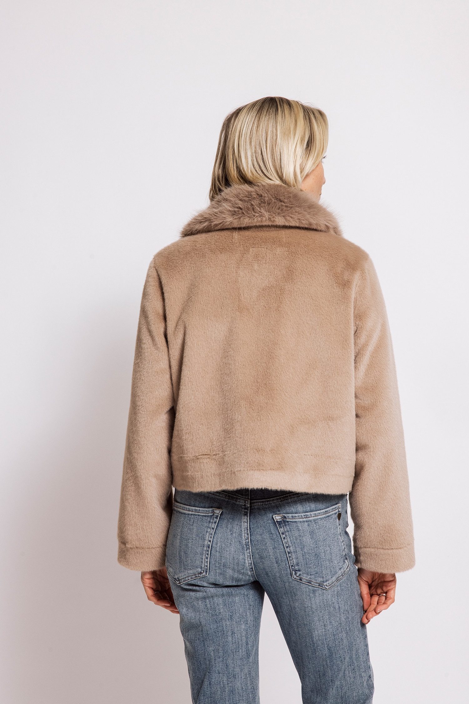 Zhrill Fellimitatjacke ZHJUJI – Bild 3 von 3