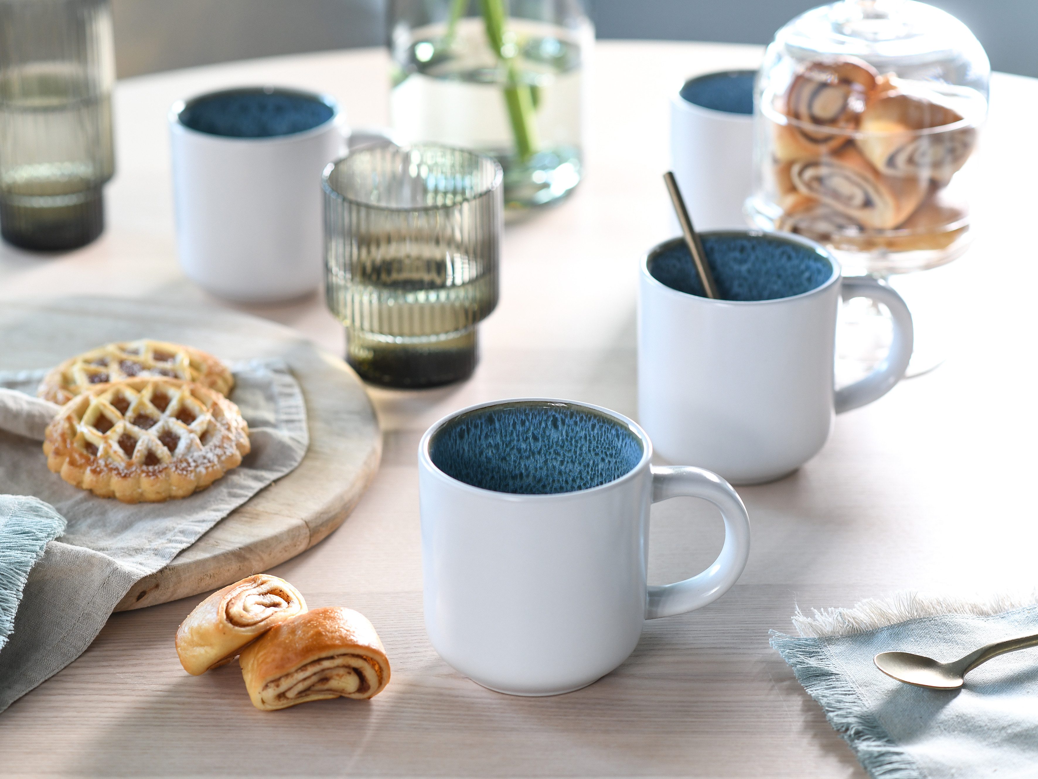 OTTO home Becher modernes 6-teiliges Kaffeebecher-Set Novalee, 6-tlg., Steinzeug, hohe Haltbarkeit, spülmaschinen- & mikrowellengeeignet, Reaktivglasur