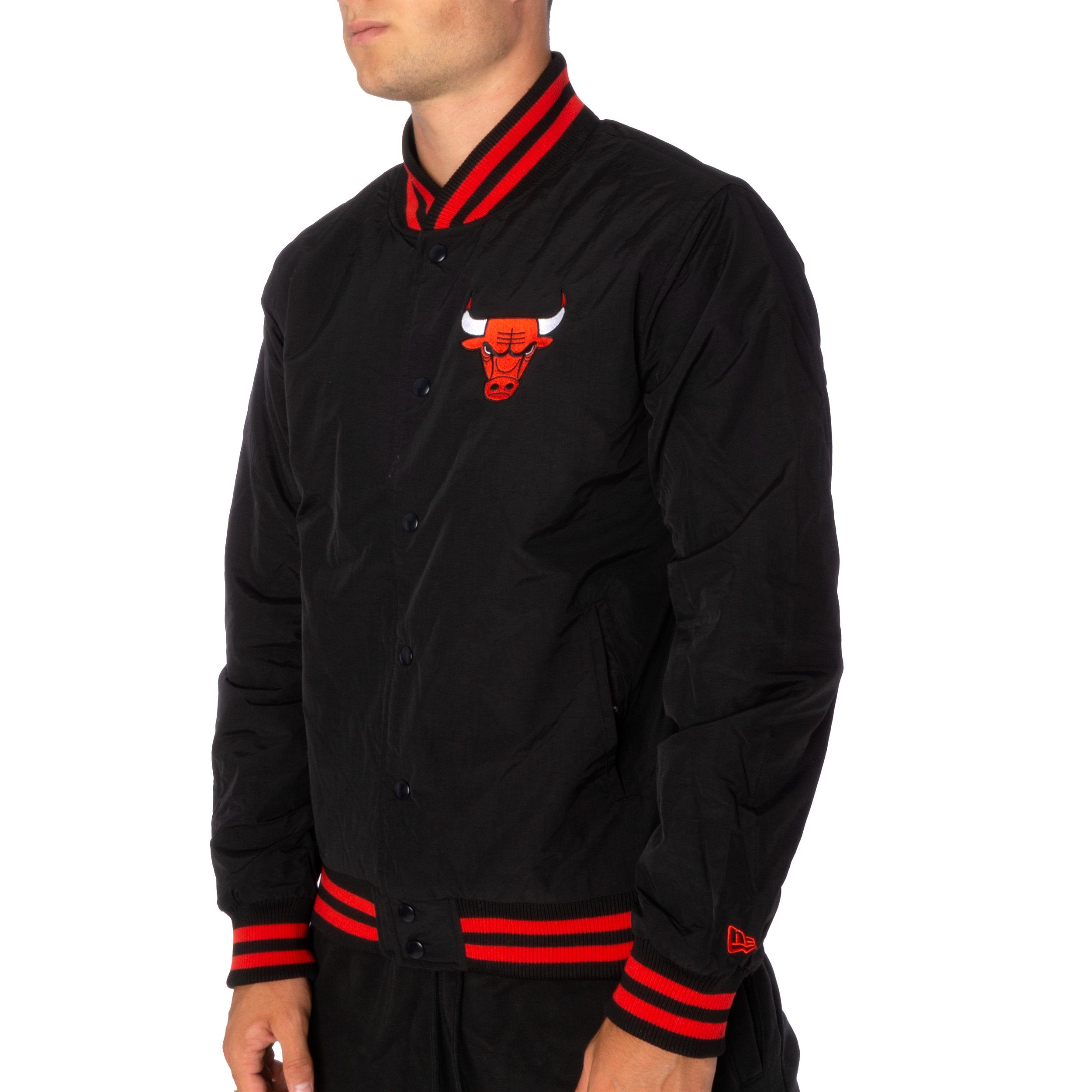New Era Bomberjacke Jacke New Era Team Logo Bomber Chibul, G L, F blk/red Stehkragen