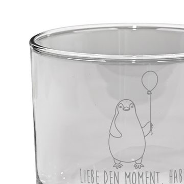 Mr. & Mrs. Panda Whiskyglas Pinguin Luftballon - Transparent - Geschenk, Whiskeyglas mit Spruch, Premium Glas, Lasergravur Design