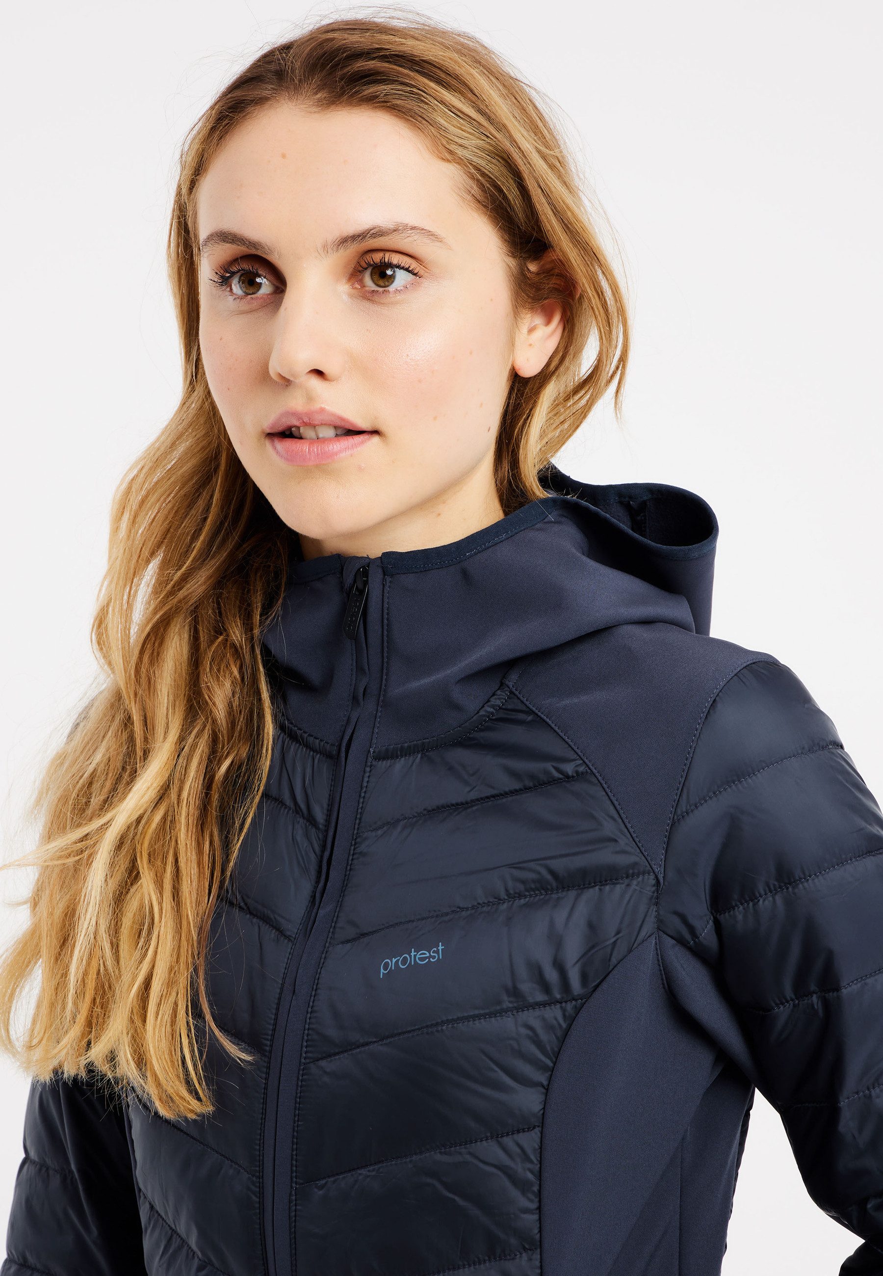 Protest Outdoorjacke PRTCHARON (1-St) Fixed hood