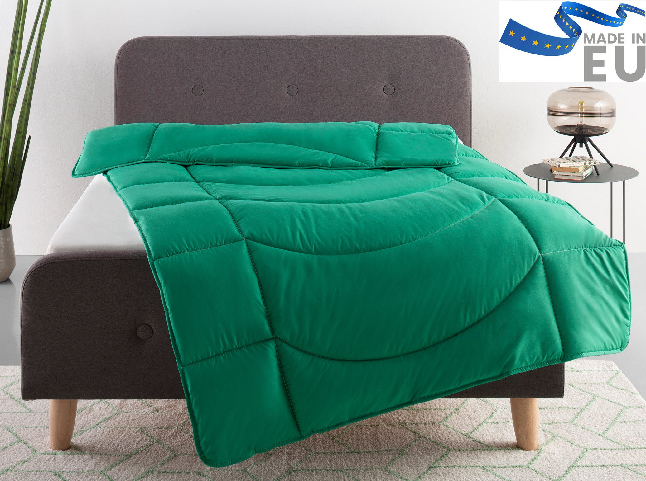 OTTO home Microfaserbettdecke Microlux, Bettdecke 135x200 cm und Übergrößen bis 240x220cm, Füllung: Feuchtigkeitsregulierende 3D Klimafaser (Polyester), Bezug: Microfaser-Feinbatist, fest versteppter Bezug - keine Bettwäsche nötig, Sommer, Winter