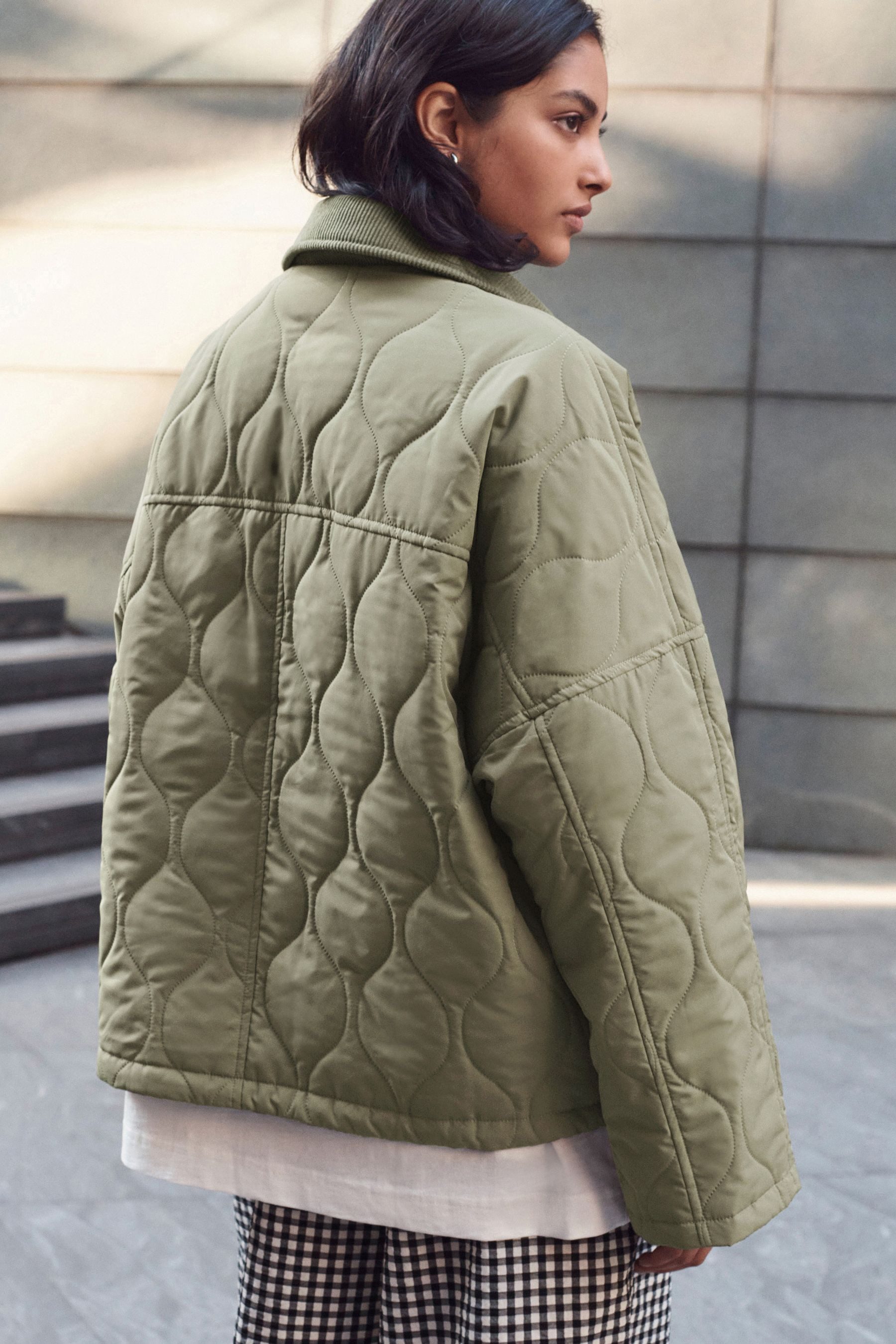 Next Steppjacke Gesteppte Jacke mit Cordkragen (1-St) günstig online kaufen