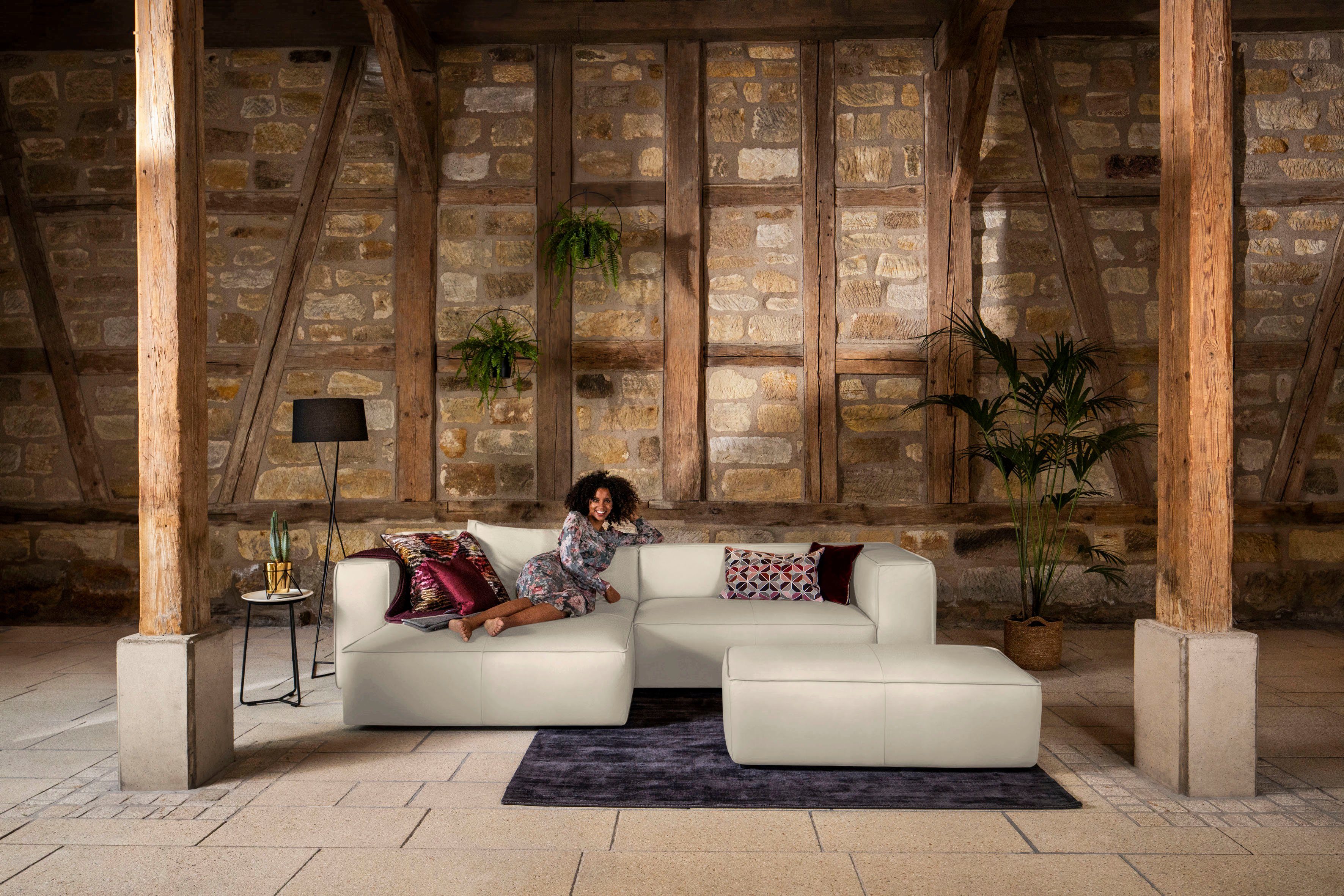 W.SCHILLIG Ecksofa around-the-block Mega-Sofa & Hocker, viel Platz, Breite 300cm, L-Form, Spar-Set, inklusive Hocker, mit eleganter Biese, mit Federkern