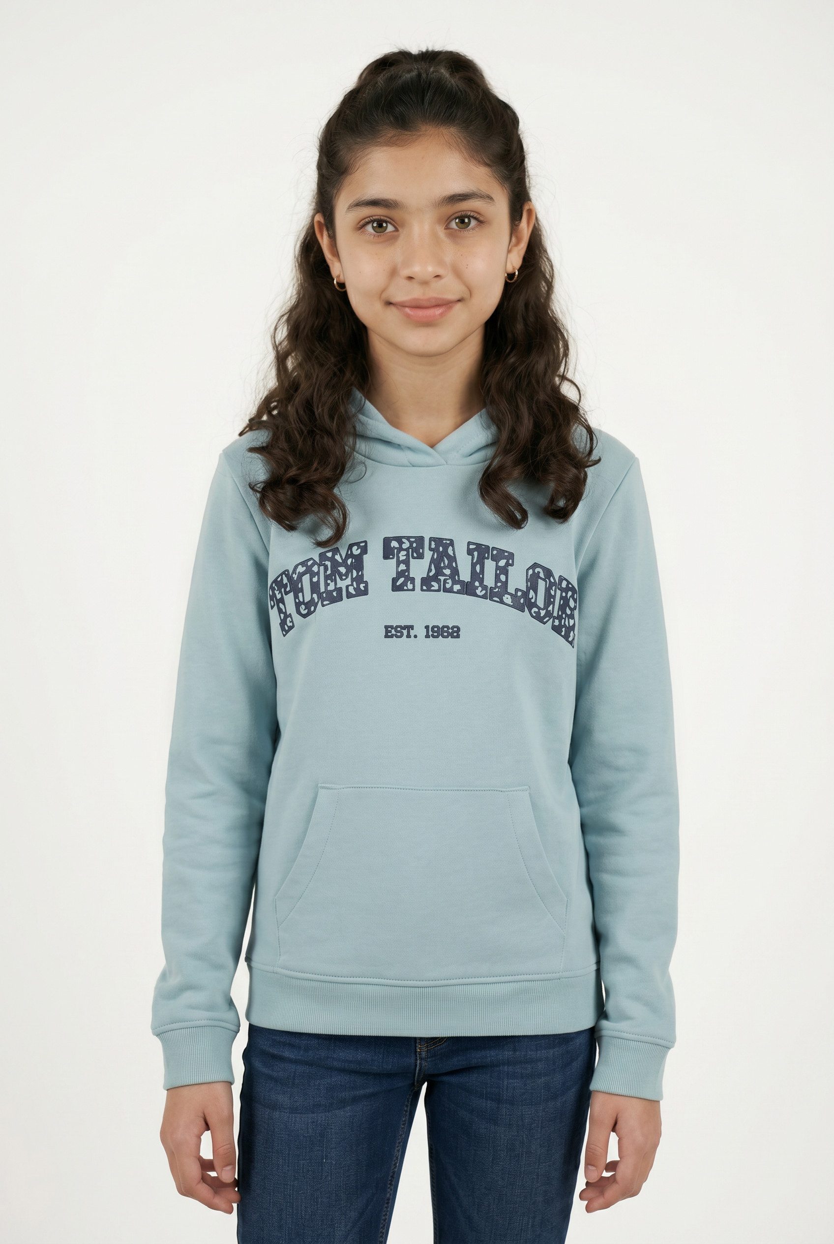 TOM TAILOR Sweatshirt mit Logoprint auf der Brust