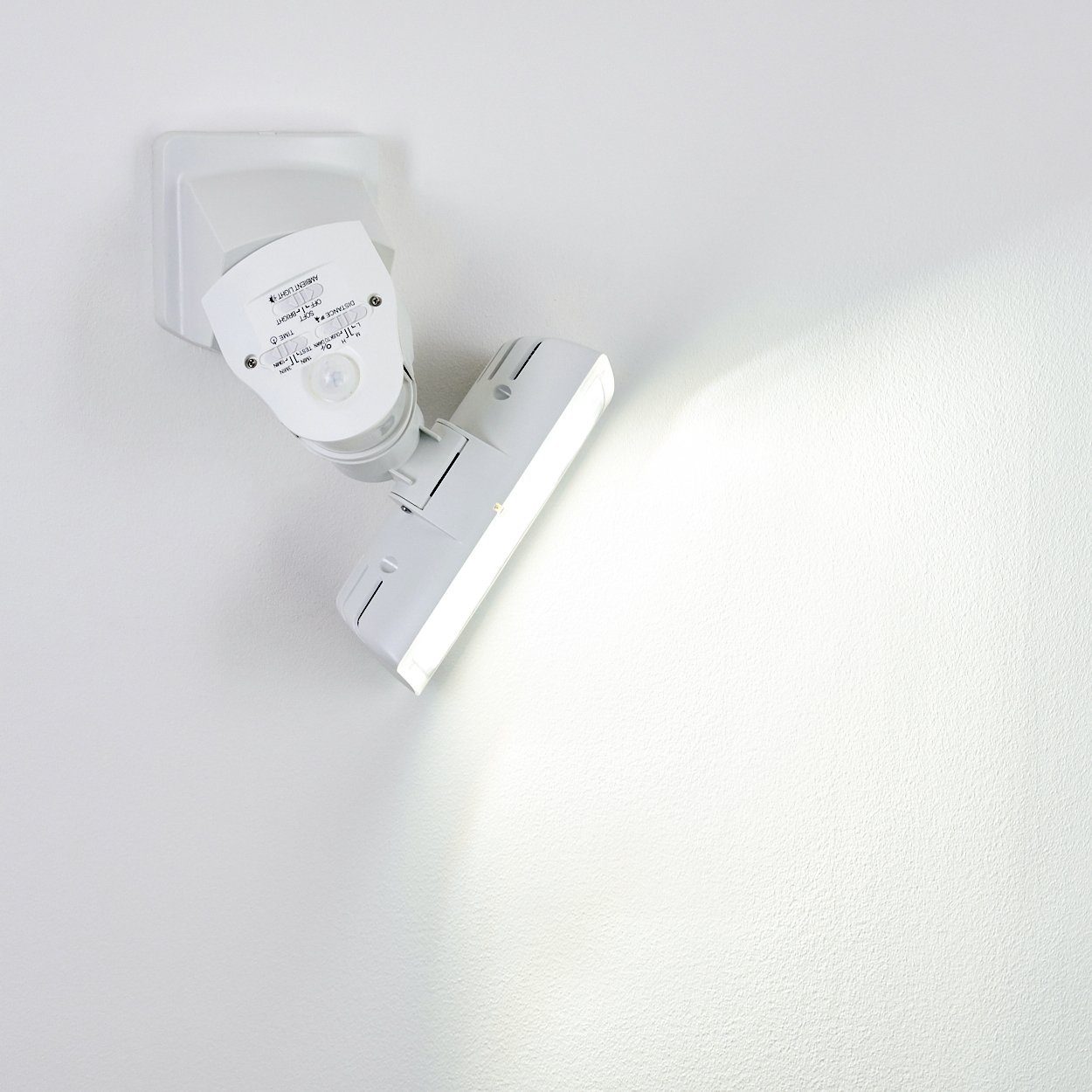 Spot,Weiß hofstein Kelvin, dreh-/schwenkbarem 3 LED mit »Velina« (Off/Soft/Bright),mit Außenleuchte Bewegungsmelder, 5000 Helligkeitsstufen Außen-Wandleuchte