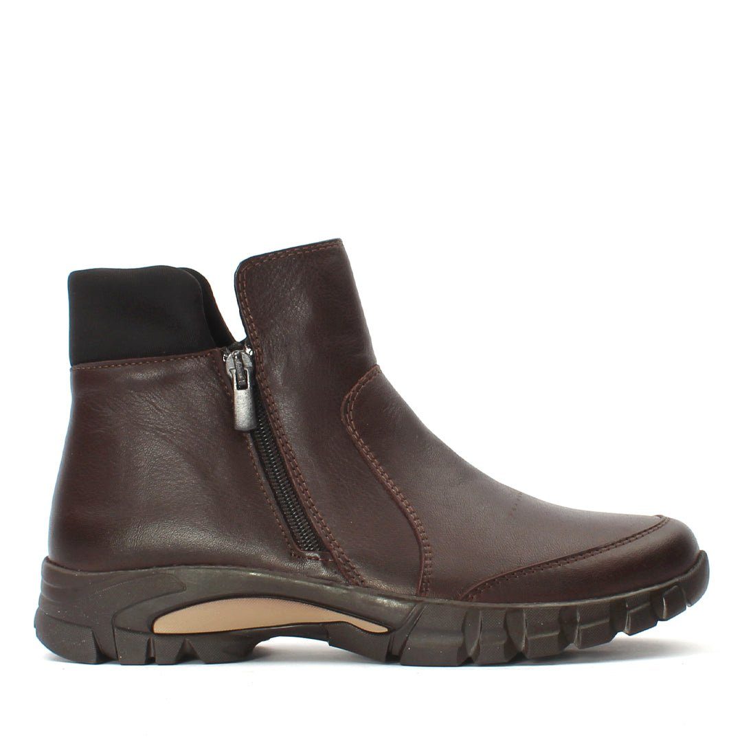 Celal Gültekin 727-28603 Stiefel Leder-Stiefeletten mit Warmfutter und flacher Sohle.. Reduzierter Preis € 69,95. Unverbindliche Preisempfehlung € 84,95