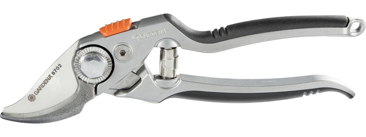 GARDENA Astschere Gardena Alu-Gartenschere B+/L Premium bis zu Ø 24