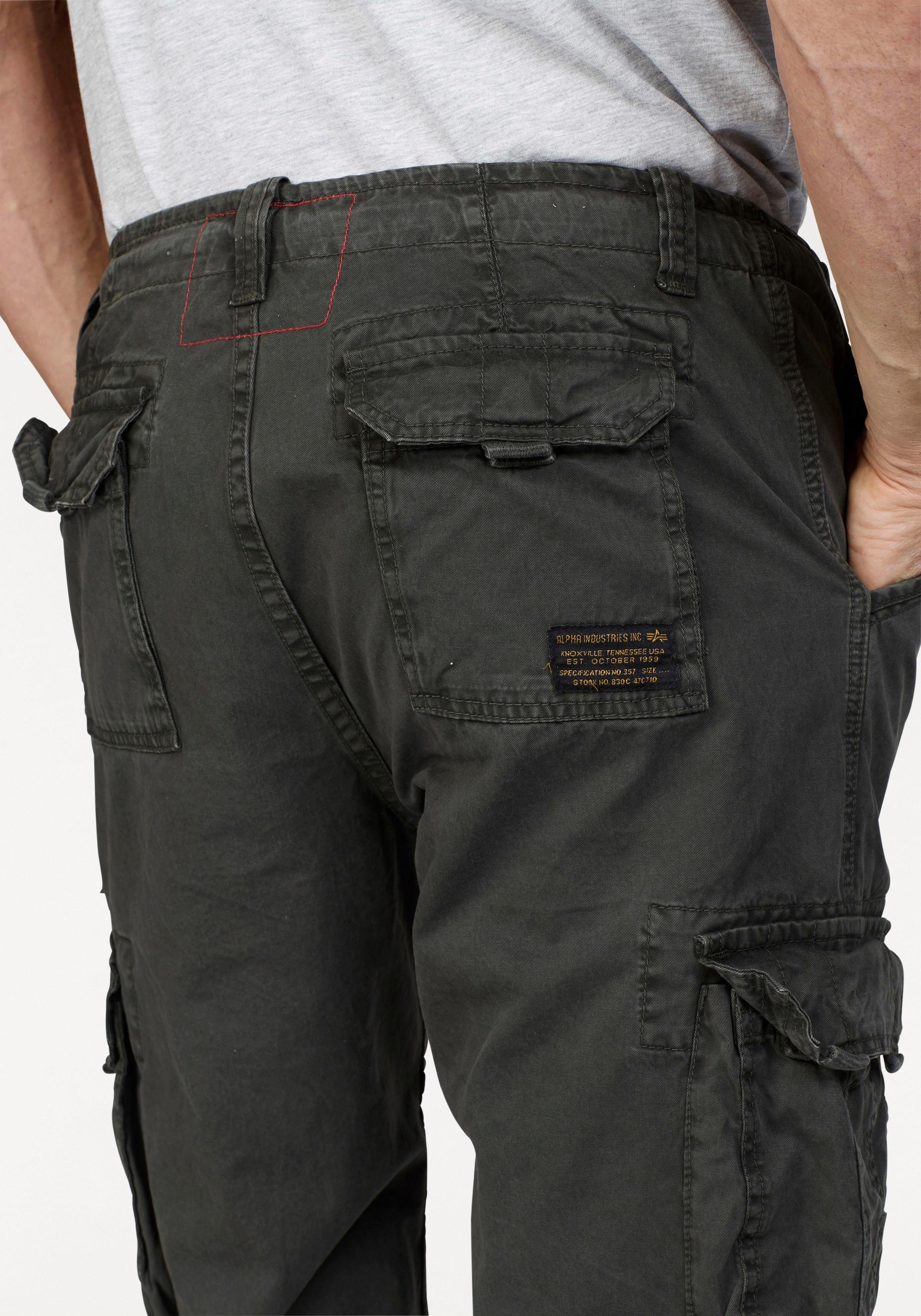 Alpha Industries Cargohose Jet Pant mit seitlichen Cargotaschen und Kordelzug am Beinabschluss
