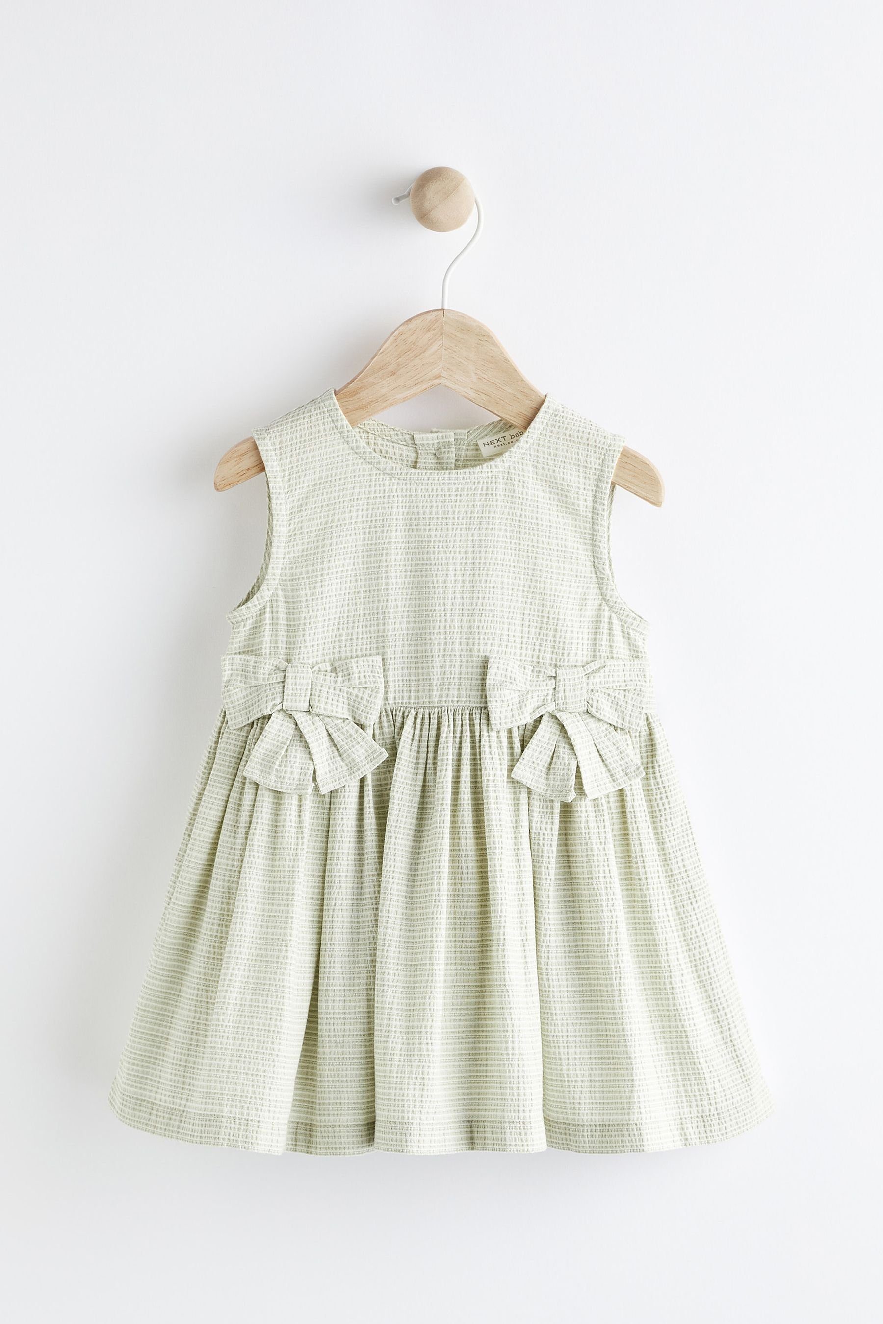 Next Sommerkleid Strukturiertes gestreiftes Kleid mit Zierschleife (1-tlg)