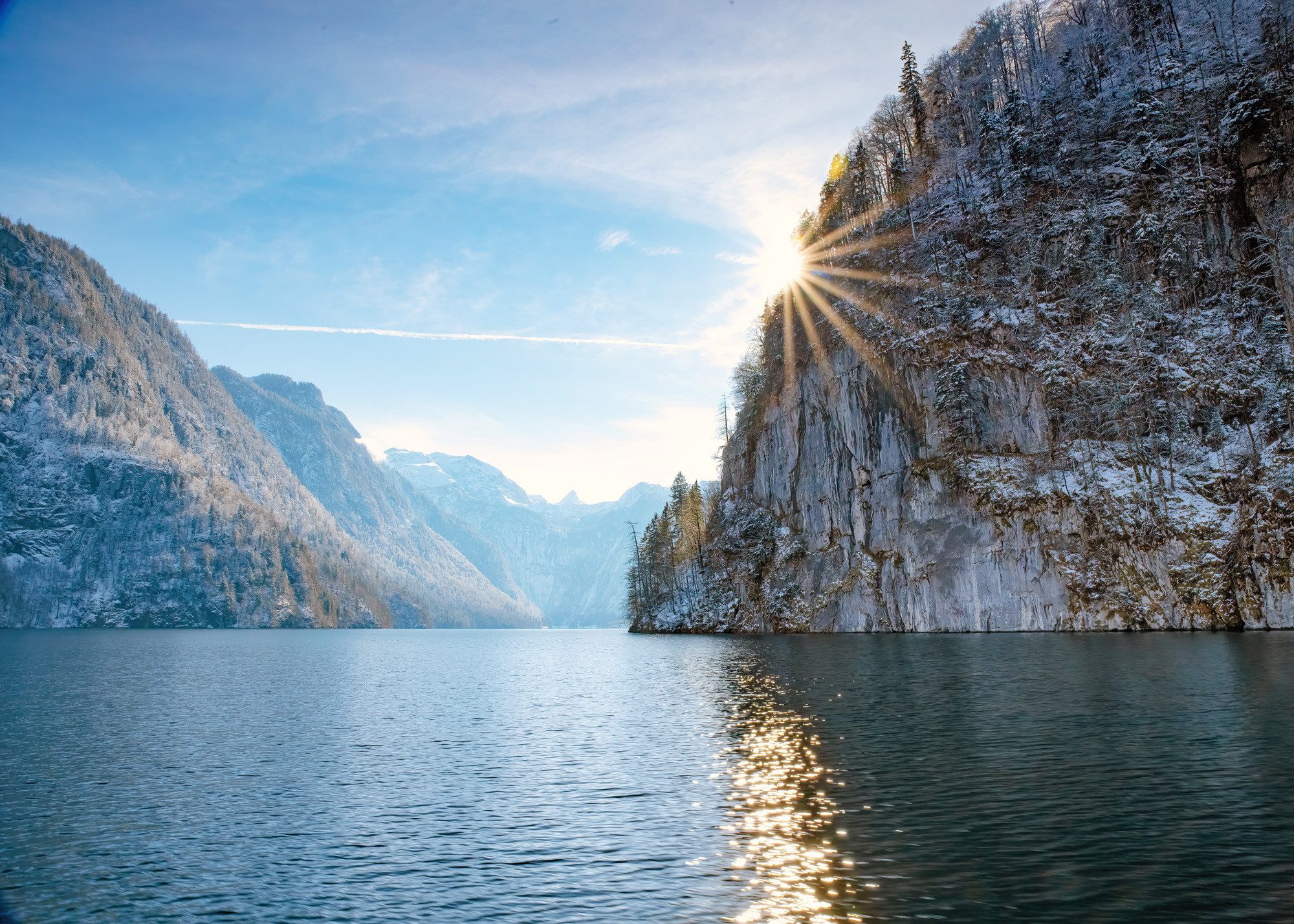 Rasch Fototapete Berge, Landschaft, Meer, Wasser & Himmel - Vliestapete Blau, bedruckt, (1 Rolle, 1 St., Kollektion 'Magicwalls' - 2,65 m x 3,71 m), Lichtbeständige Farben - Feucht abwischbar - Restlost abziehbar