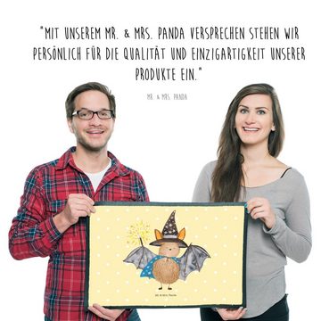 Fußmatte 50 x 75 cm Fledermaus Zauberer - Gelb Pastell - Geschenk, reinsteiger, Mr. & Mrs. Panda, Höhe: 0.3 mm, Stilvolles Design