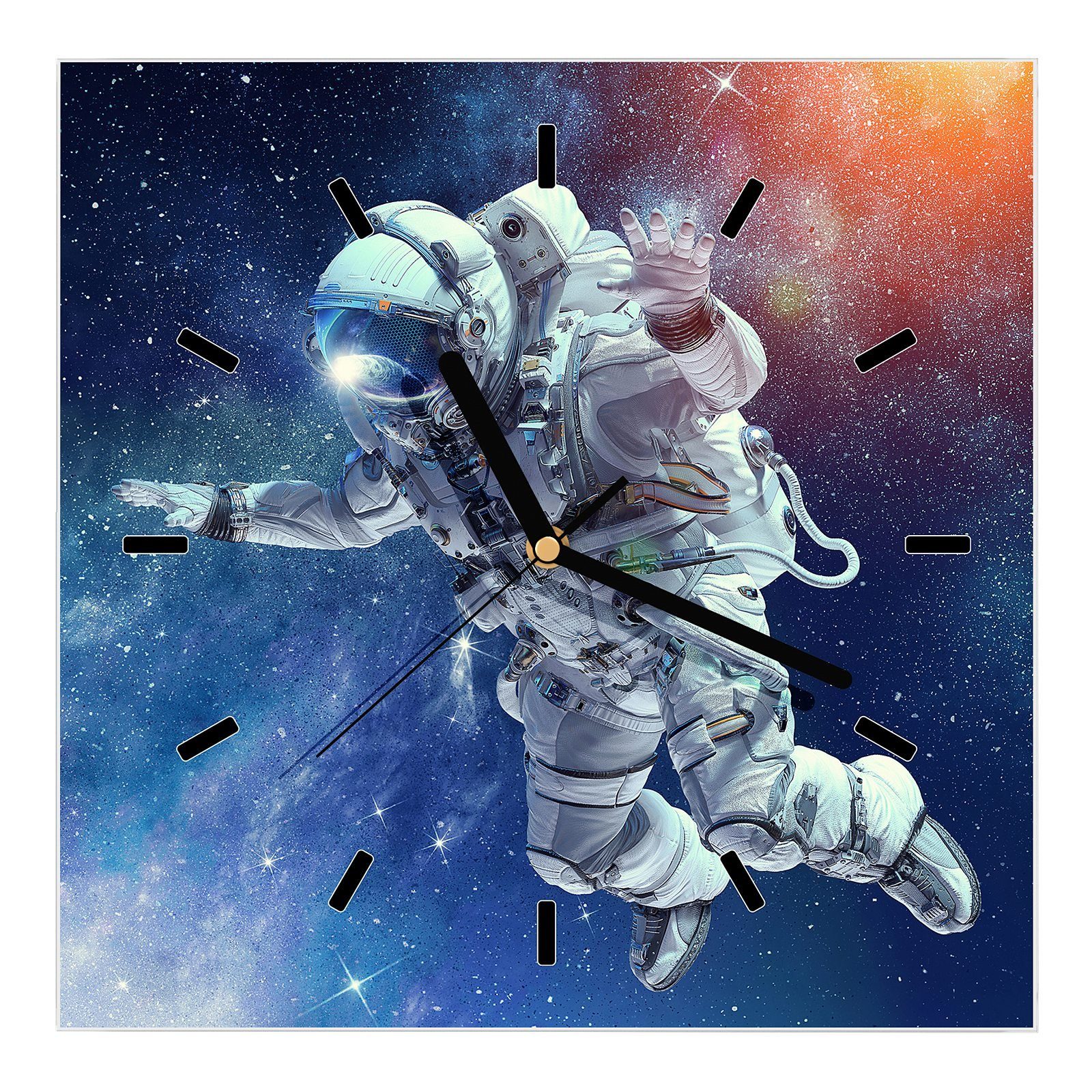 Primedeco Wanduhr Glasuhr Wanduhr Wandkunst Größe 30 x 30 cm mit Motiv Astronaut auf Mission