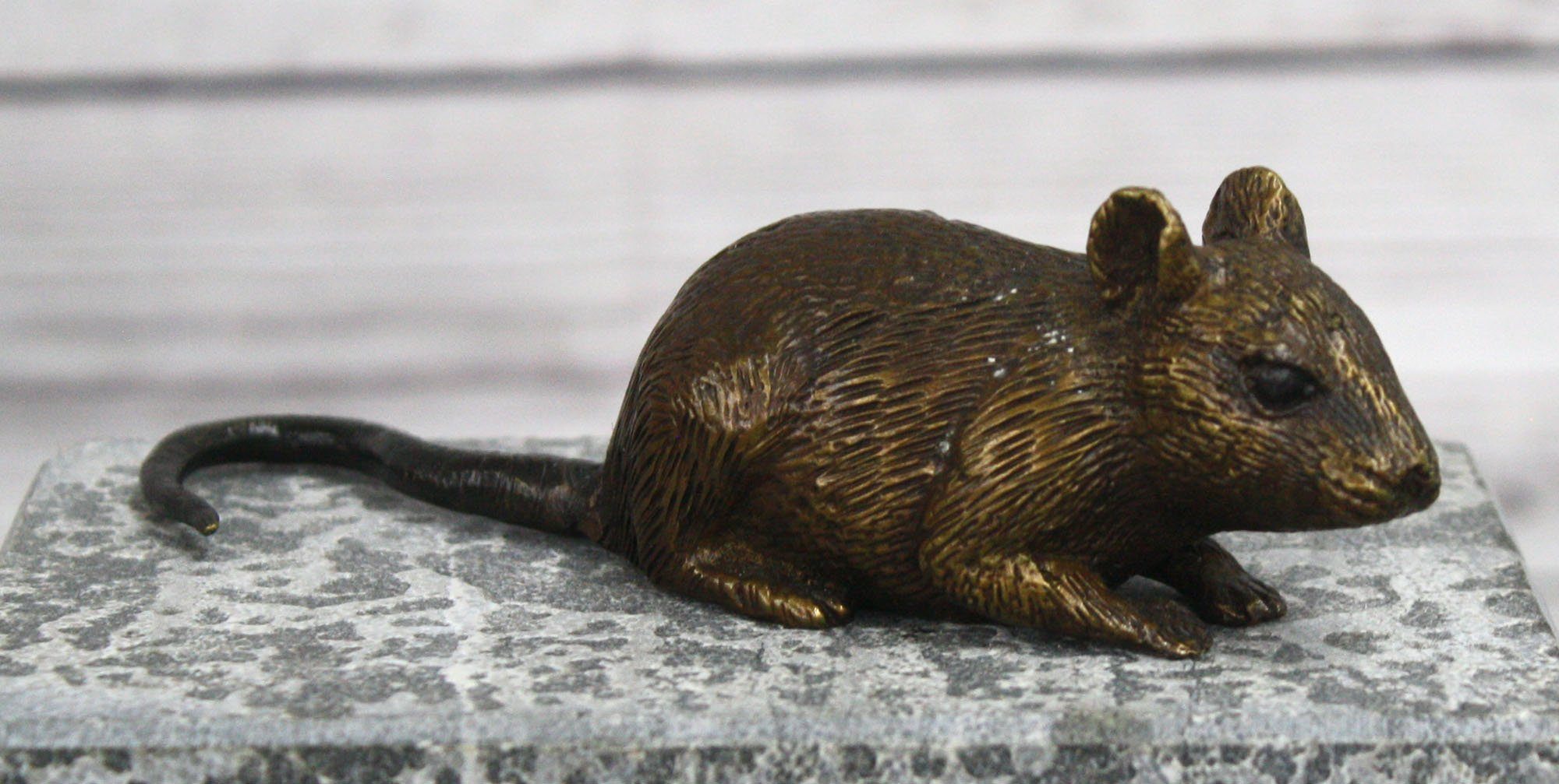 Bronzeskulpturen Skulptur Bronzefigur kleine liegende Maus günstig online kaufen