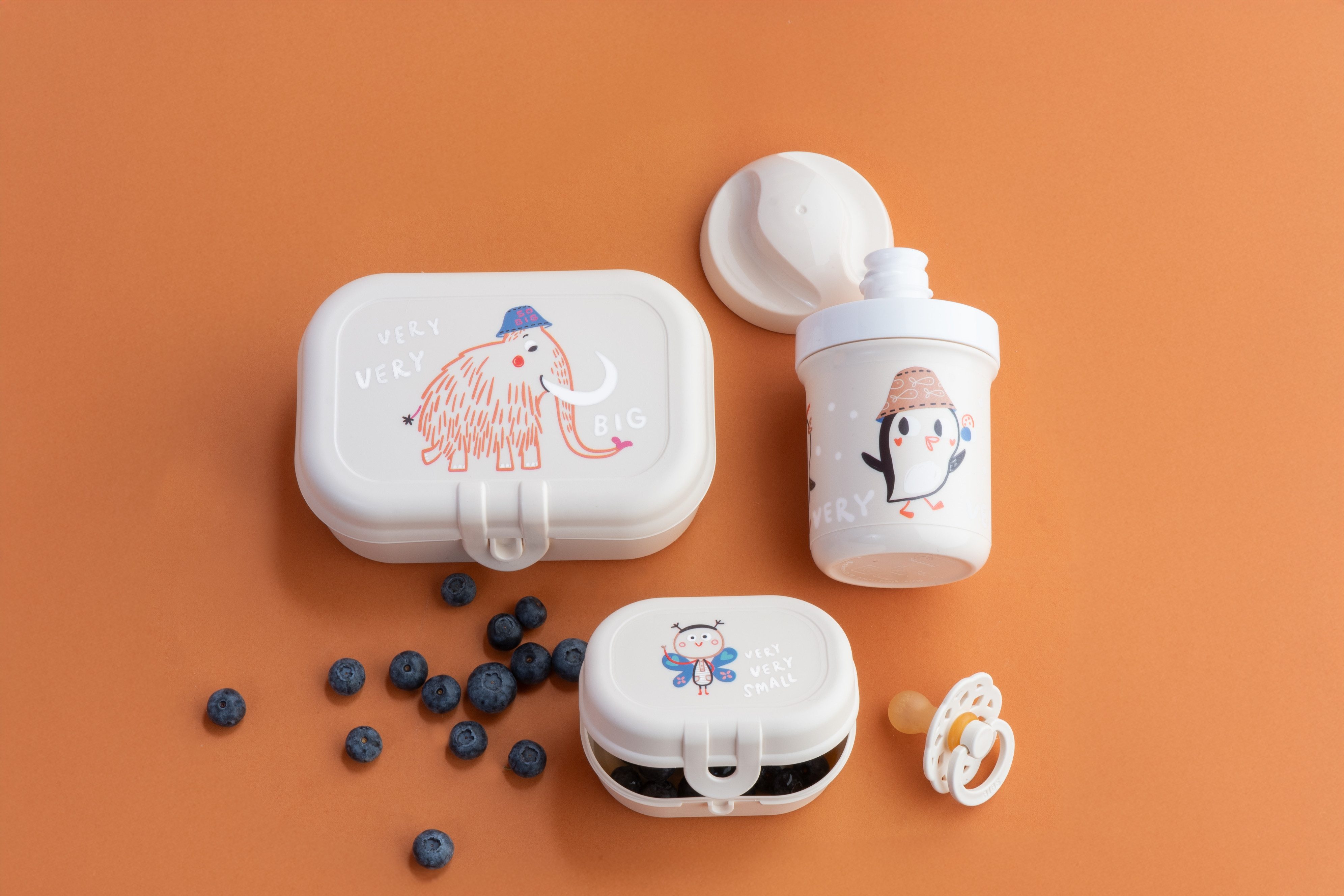 KOZIOL Lunchbox VERY VERY TO GO, Kunststoff, (3-tlg), inkl. Trinkflasche, melaminfrei, CO² neutrale Produktion