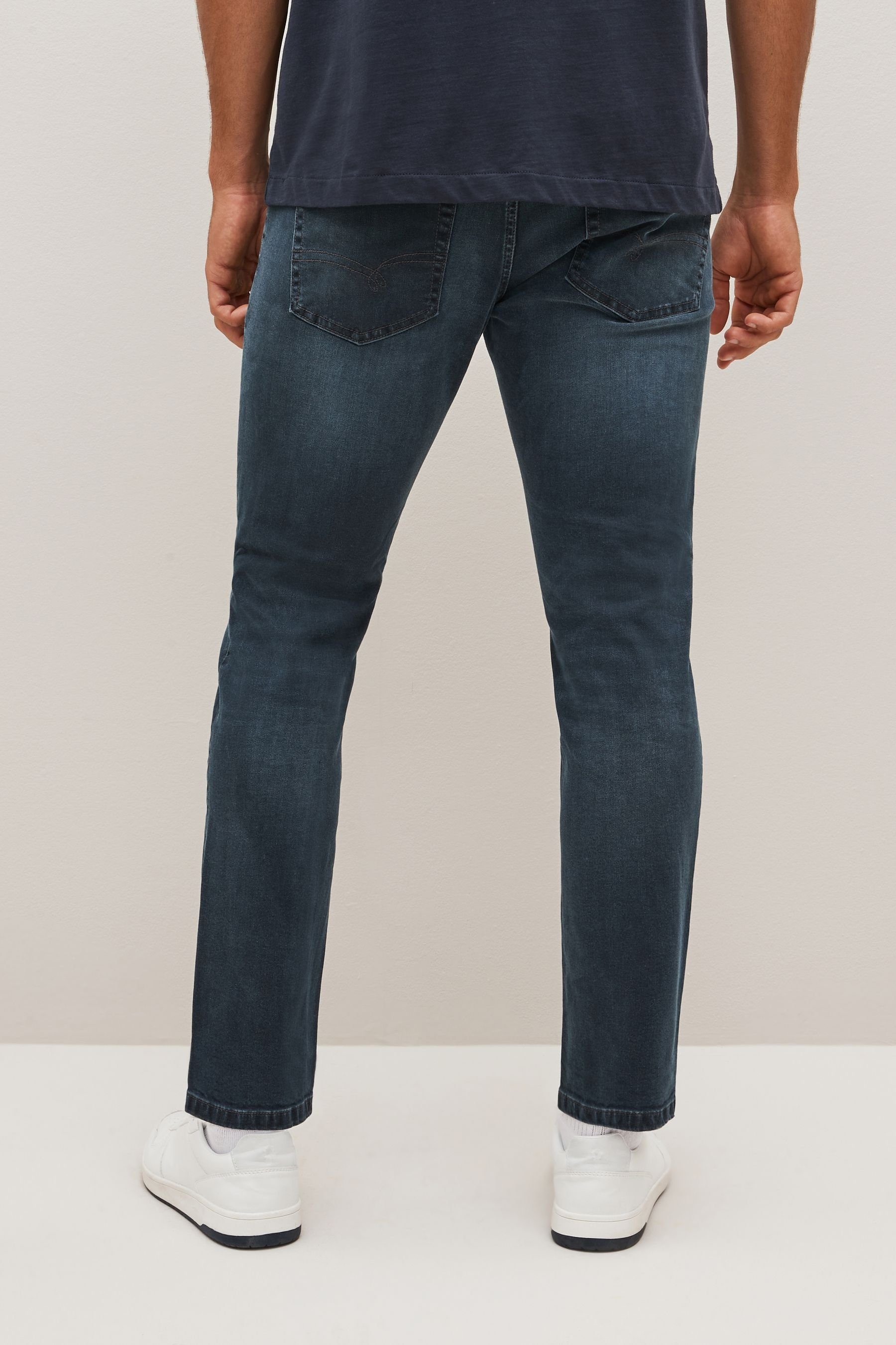 (1-tlg) Next mit Essential Slim Fit Black/Navy Stretch Jeans Slim-fit-Jeans