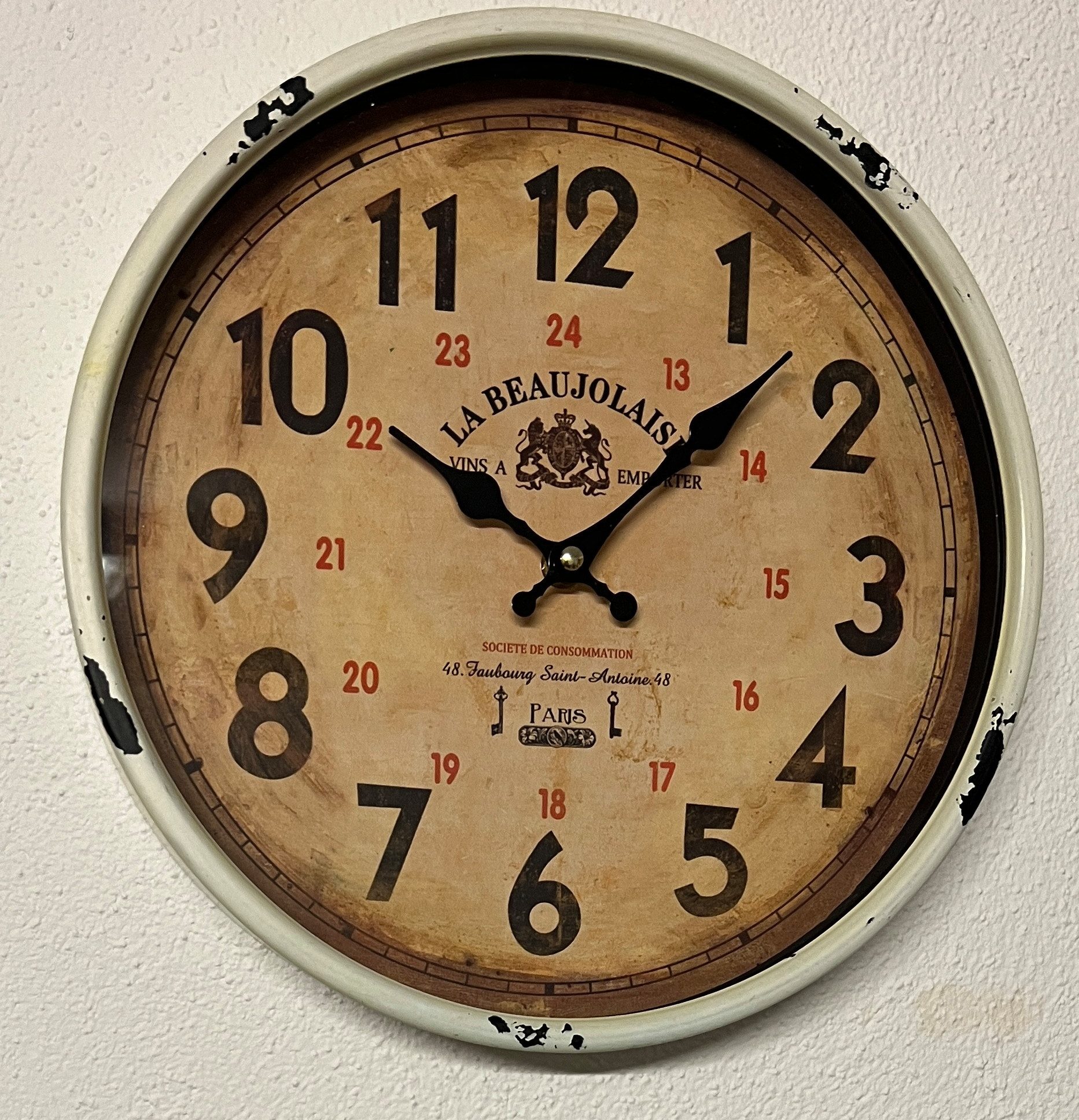 PERLA pd DESIGN Wanduhr Vintage-Metalluhr La Beaujolais Ø30 cm mit 24h-Anze günstig online kaufen