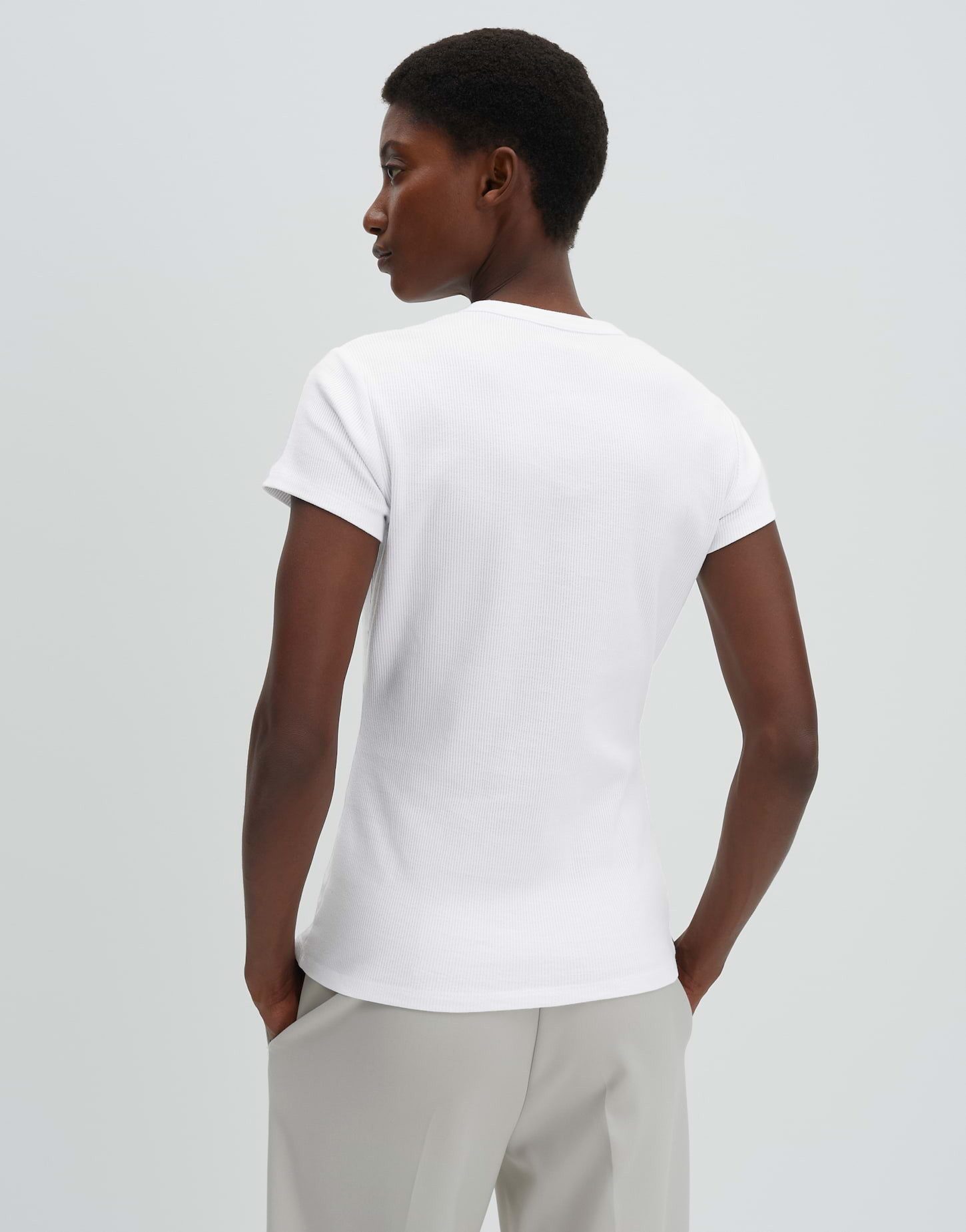 someday Kurzarmshirt Kleoh detail mit V-Ausschnitt Stehkragen, schmale Silhouette für cleanen Look