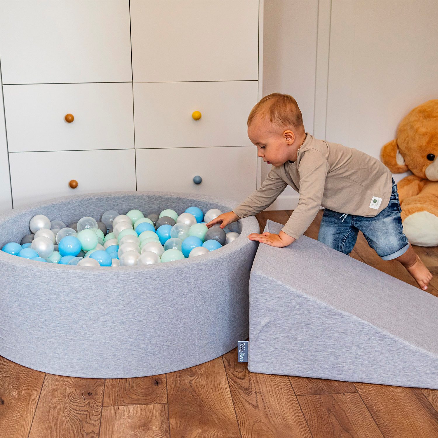 KiddyMoon Bällebad 120-OK30D, (Bällepool mit bunten Bällen, 0-tlg., Bällepool XXL), Made in Europe