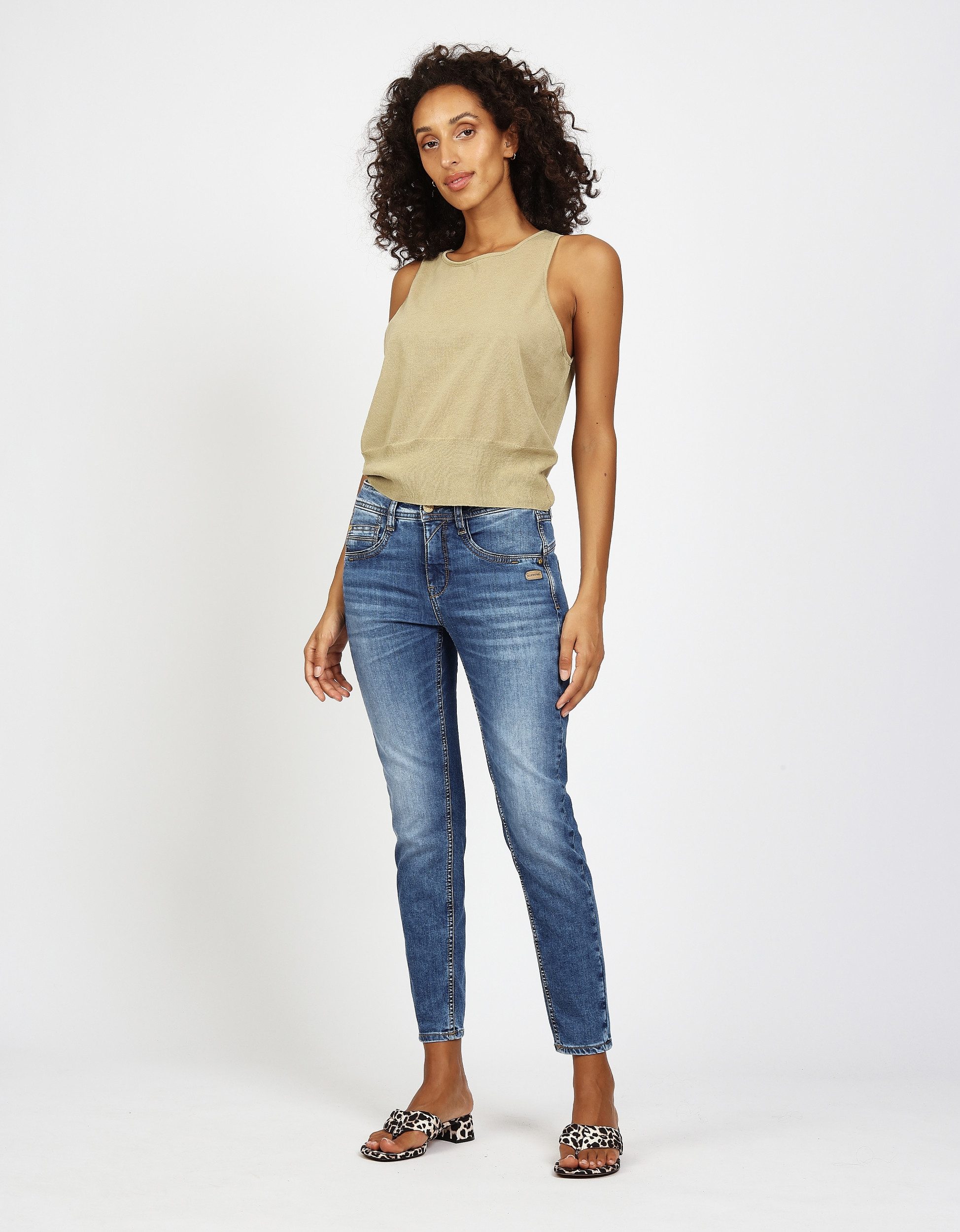 GANG 5-Pocket-Jeans Jeans 94AMELIE GANG CROPPED solid midblue günstig online kaufen
