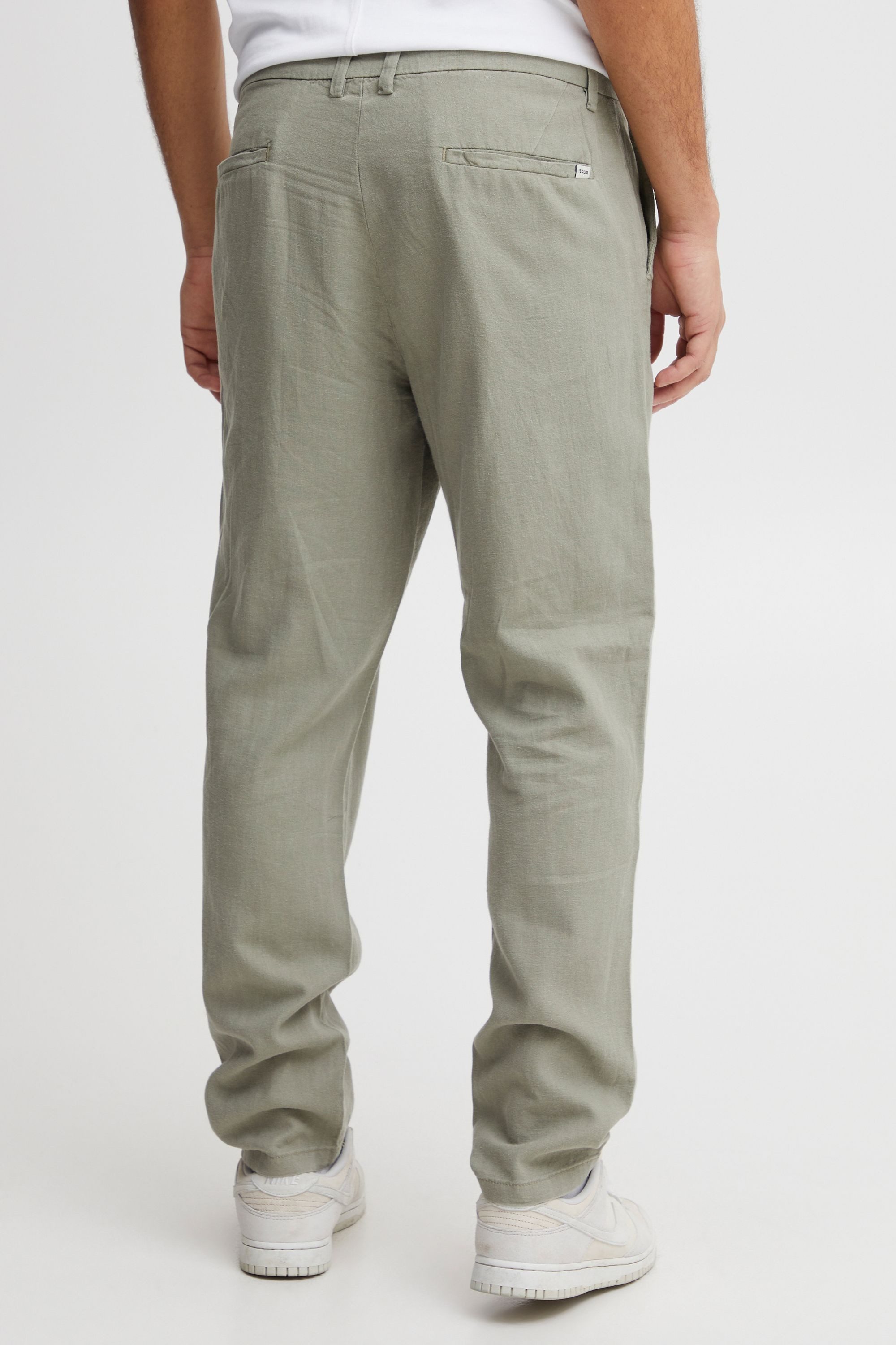 !Solid Chinohose SDAllan Klassische Stoffhose mit Gürtelschlaufen - Straight Fit
