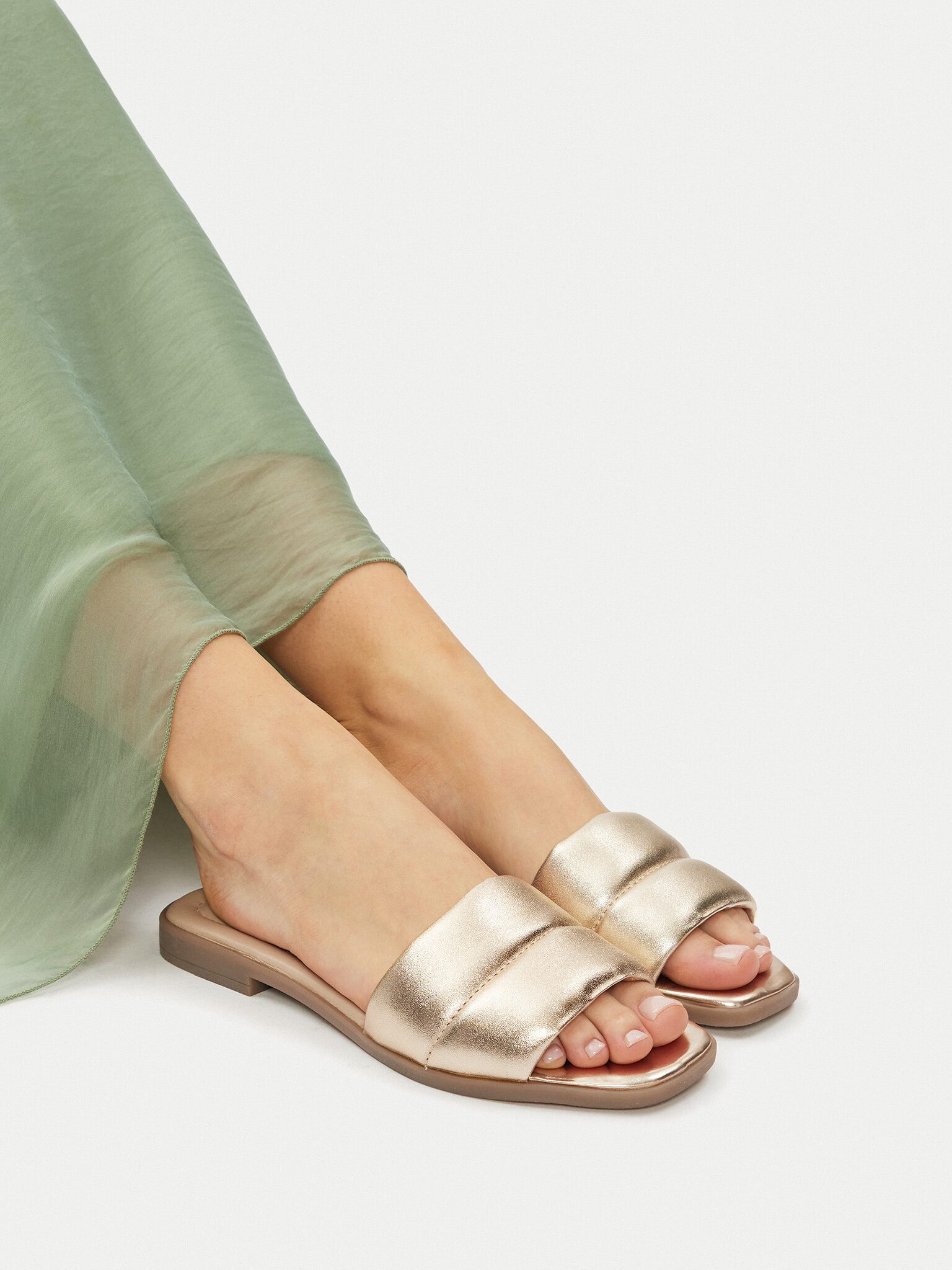 LASOCKI Lasocki Damen Flip-Flops Gold WI16-MENA-16 Badepantolette