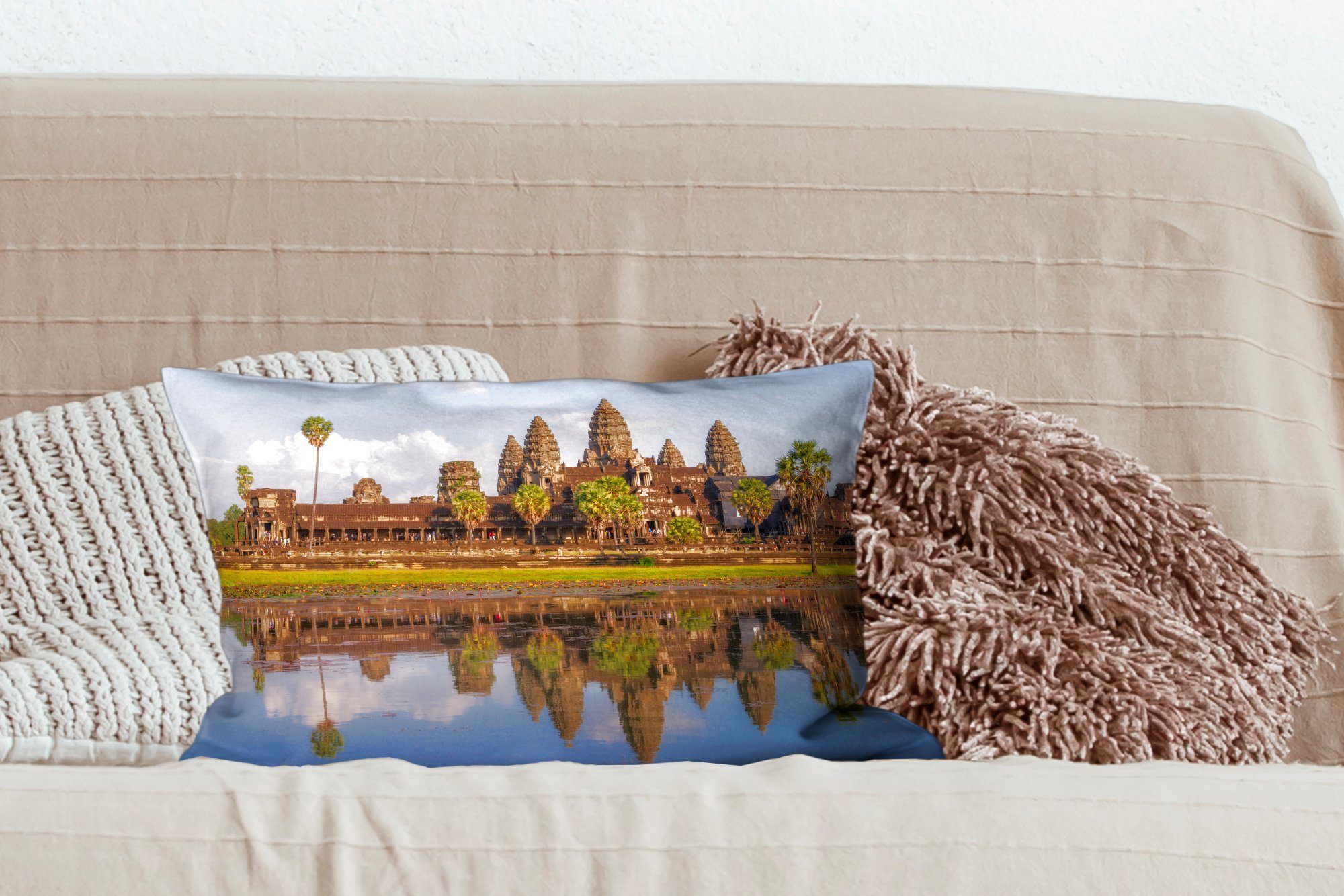 MuchoWow Dekokissen Füllung, Schlafzimmer Dekokissen in Tempel Wohzimmer mit Zierkissen, Kambodscha, Dekoration, Antiker