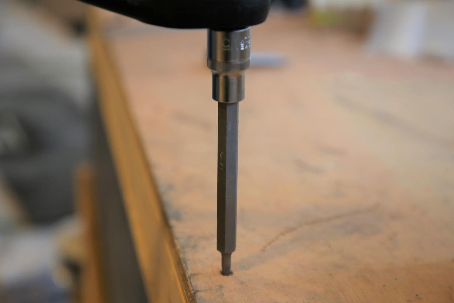 Brilliant Tools Bohrer- und Bitset 1/2" Vielzahn-Bit-Stecknuss, 140 mm lang, M5