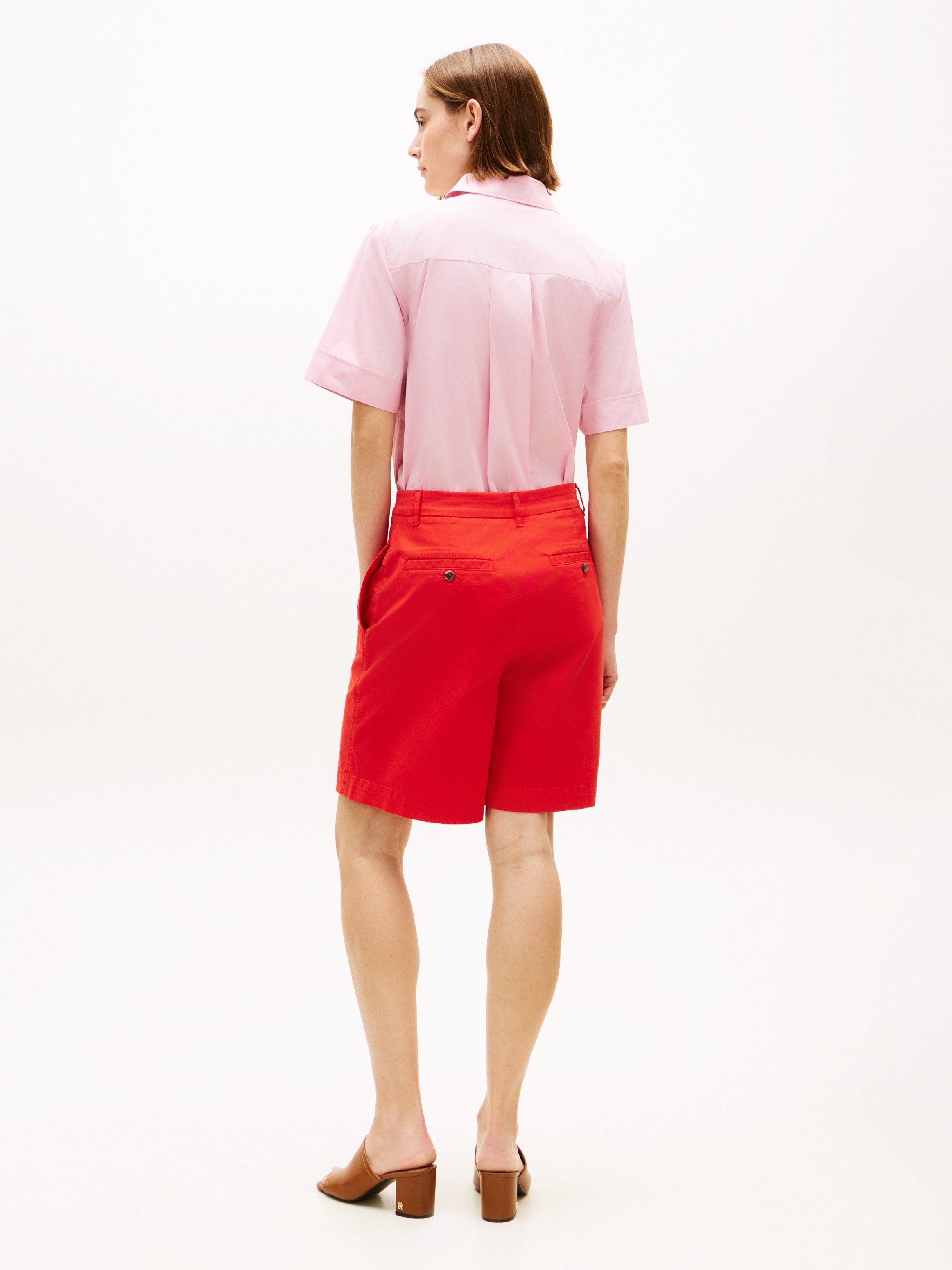 Tommy Hilfiger Chinoshorts CO GMD BLEND CHINO SHORT mit geknöpften Gesäßtaschen, Regular Fit – Bild 5 von 5