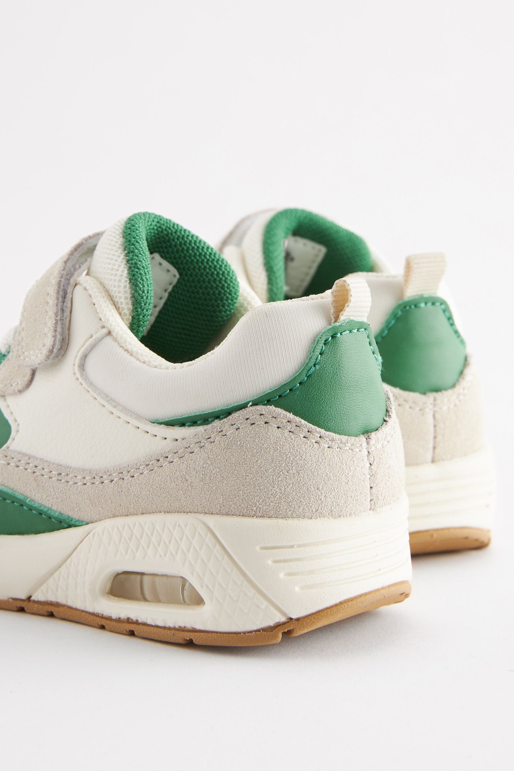 (1-tlg) Sneaker mit Next Elastischer Sportschuh White/Green Schnürung