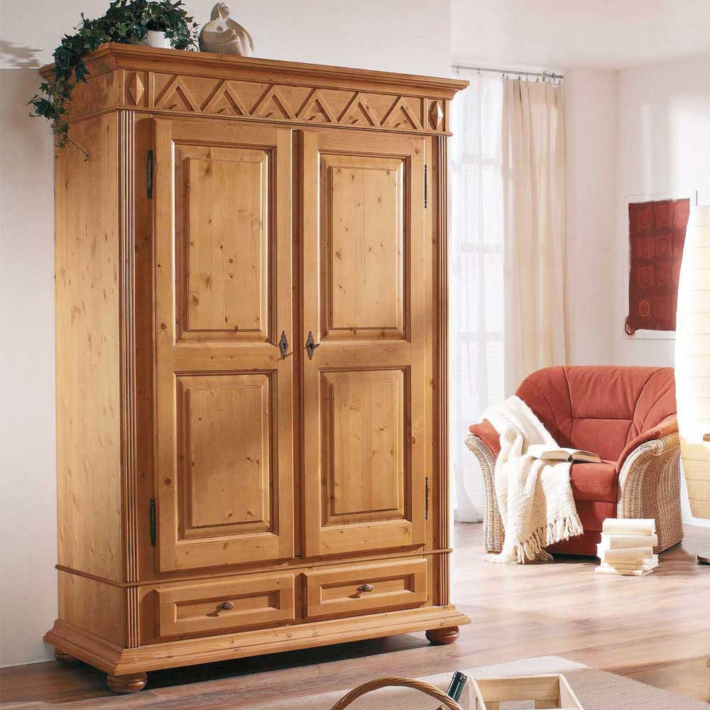 Pharao24 Шкафыschrank Susman aus Massivholz