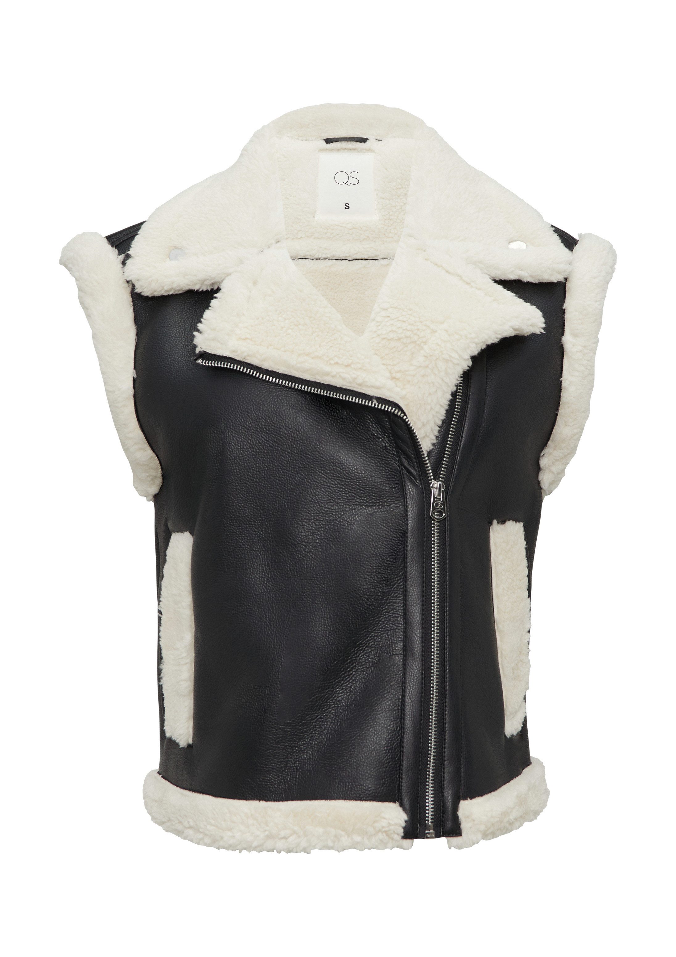 QS Outdoorjacke Outdoor-Weste Weste in Lammfell-Optik
