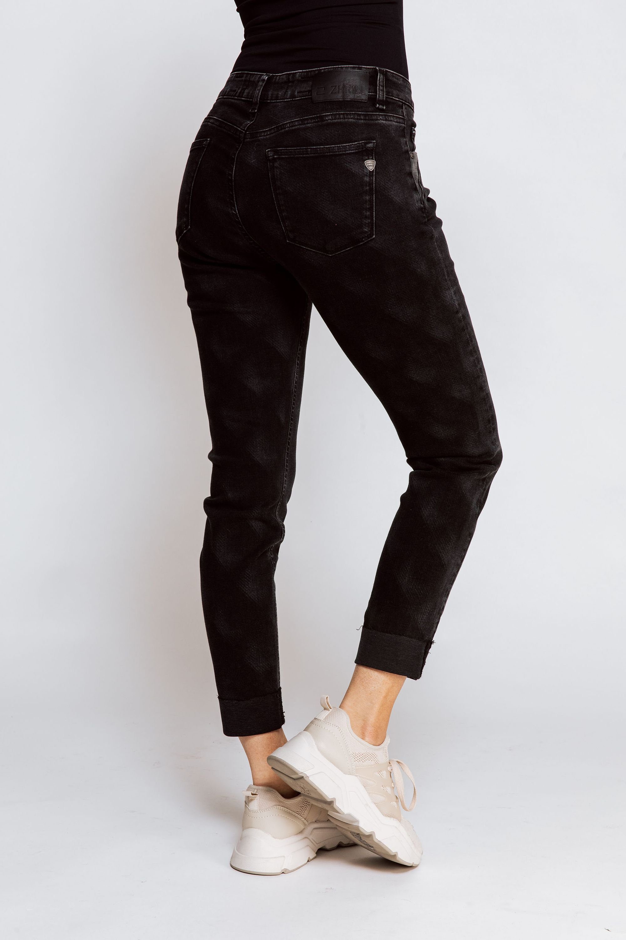 Jeans Black NOVA angenehmer Skinny-fit-Jeans Zhrill Tragekomfort Skinny