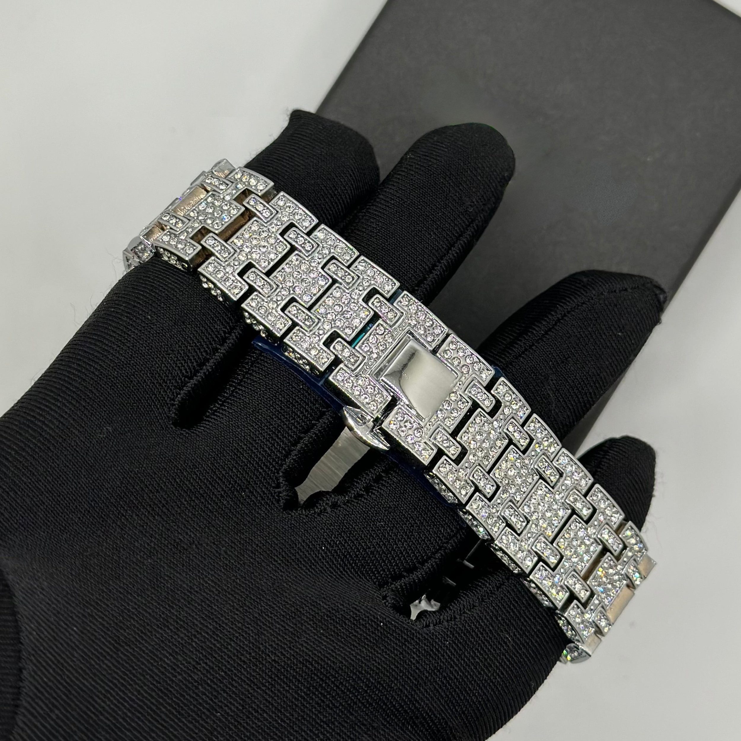 S&T Design Quarzuhr Iced Out Uhr Armbanduhr Herrenuhr Achteckig Diamant, (inkl. Armbandkürzer), Lederuhrenbox), Achteckig, Edelstahl, Diamantzirkonia, Wasserdicht 3Bar