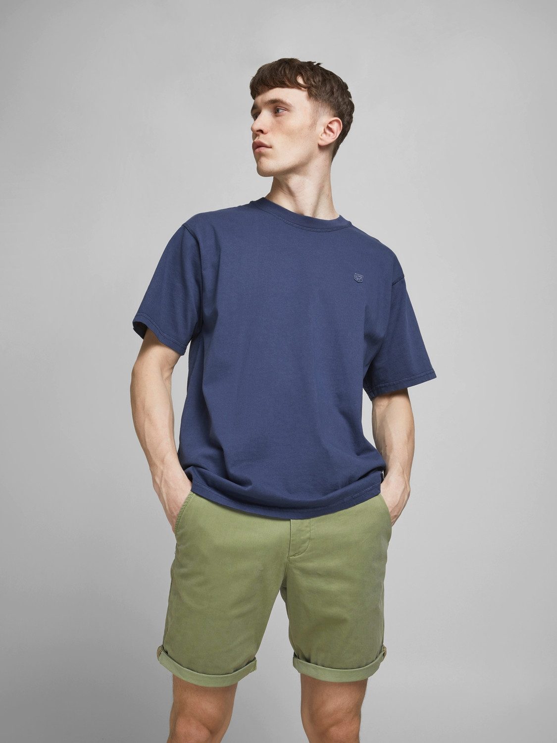 Jack & Jones Chinoshorts JPSTBOWIE JJSHORTS S mit Aufschlag