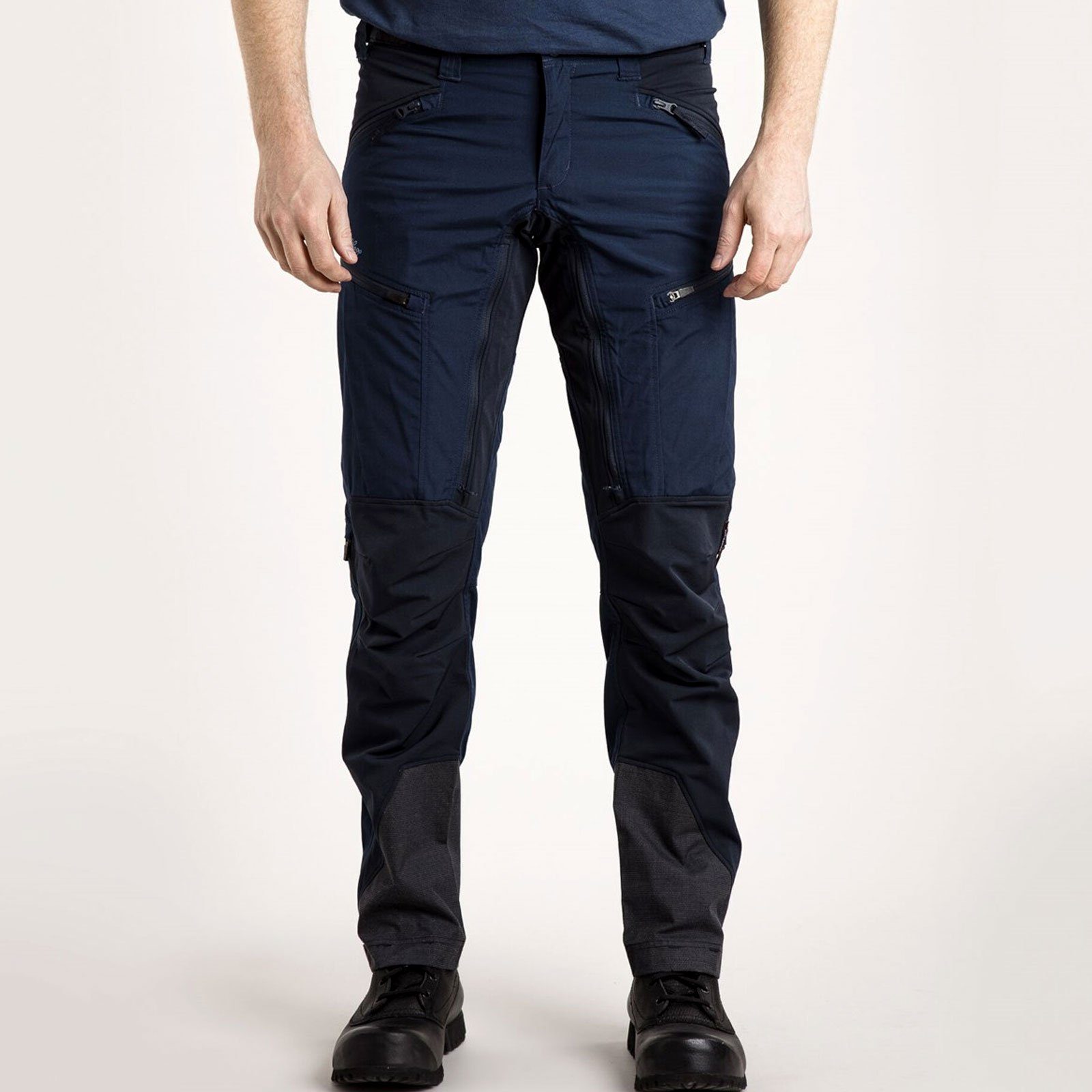 navy light Belüftungsschlitzen mit 671 deep blue Trekkinghose Makke Lundhags Stretch-Hybrid /