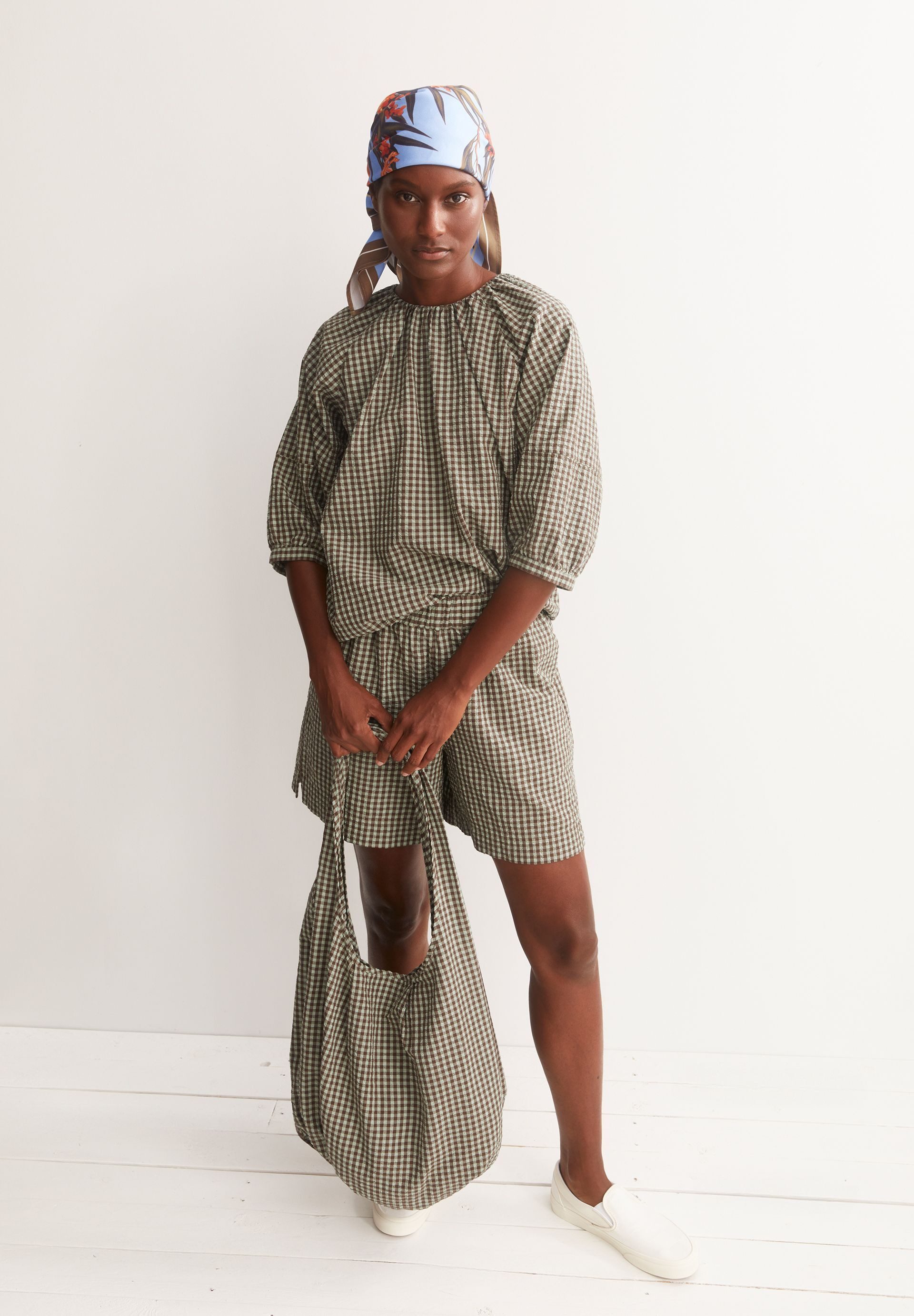 Armedangels Kurzarmbluse VICHY SEERSUCKER Bluse aus 100% Bio-Baumwolle Loose Fit – Bild 5 von 5