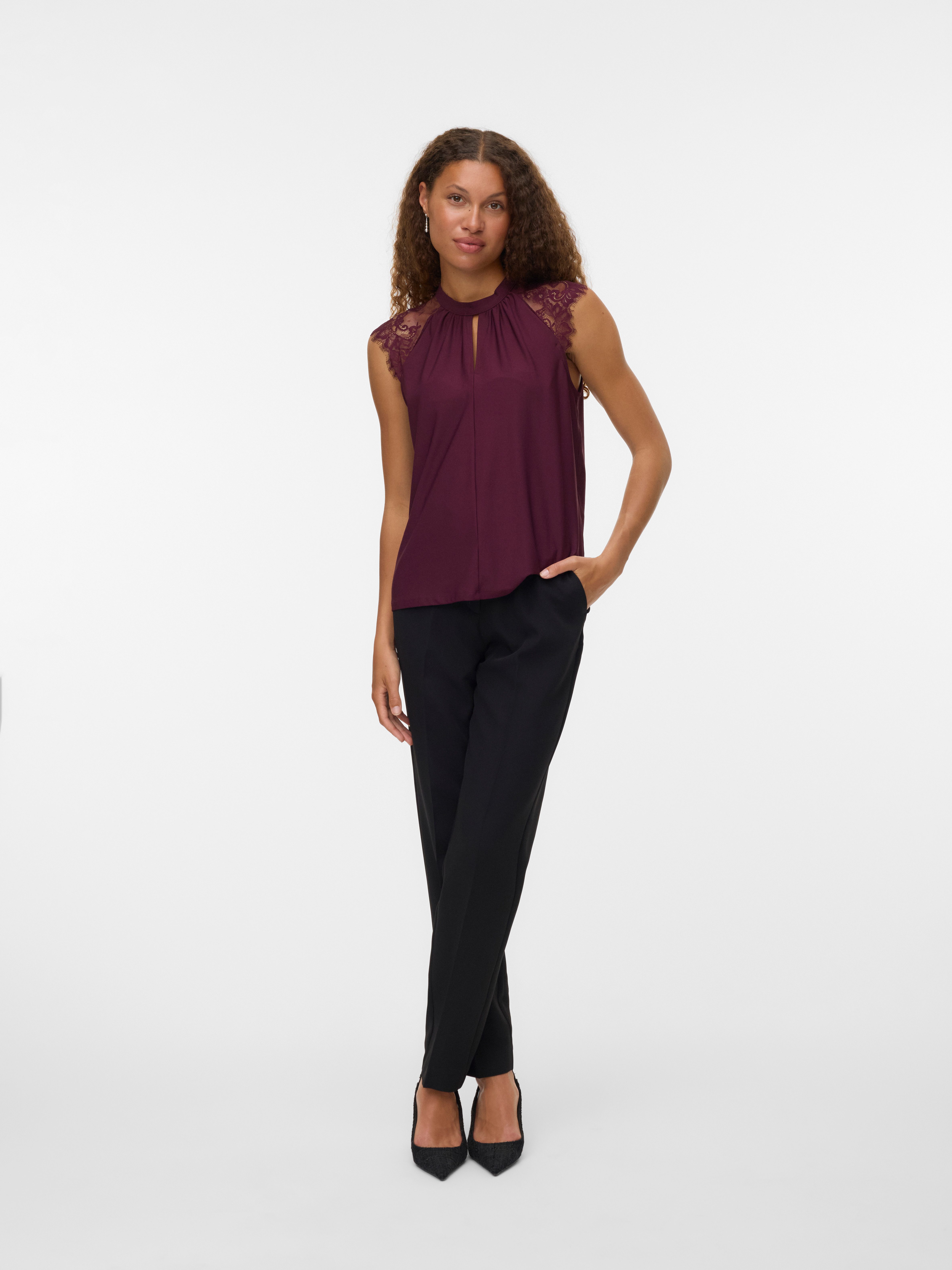 Vero Moda Spitzentop VMMILLA SL LACE TEE Materialmix, regular fit