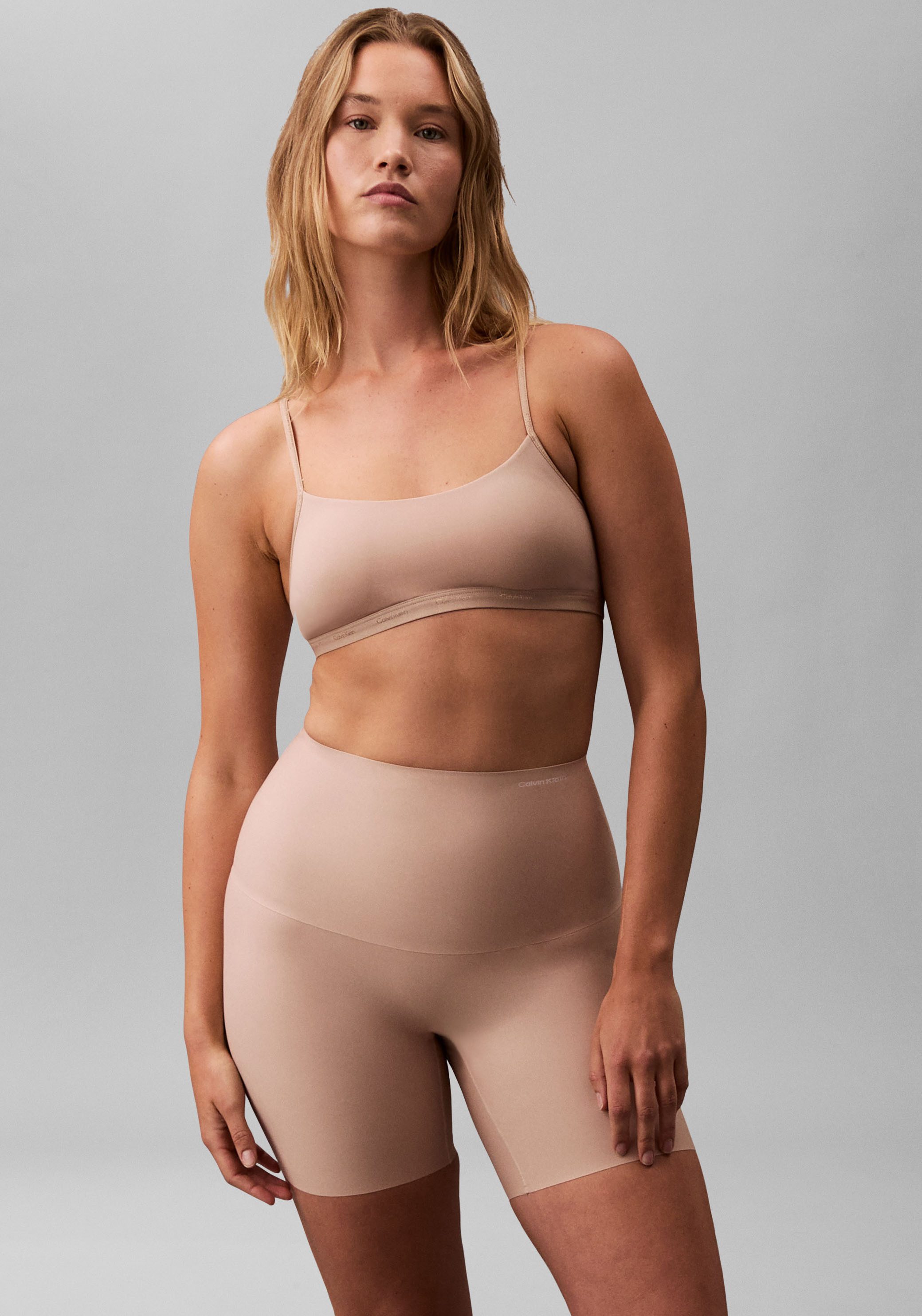 Calvin Klein Underwear Hüftpanty Körpernahe Passform mit elastischem Bund