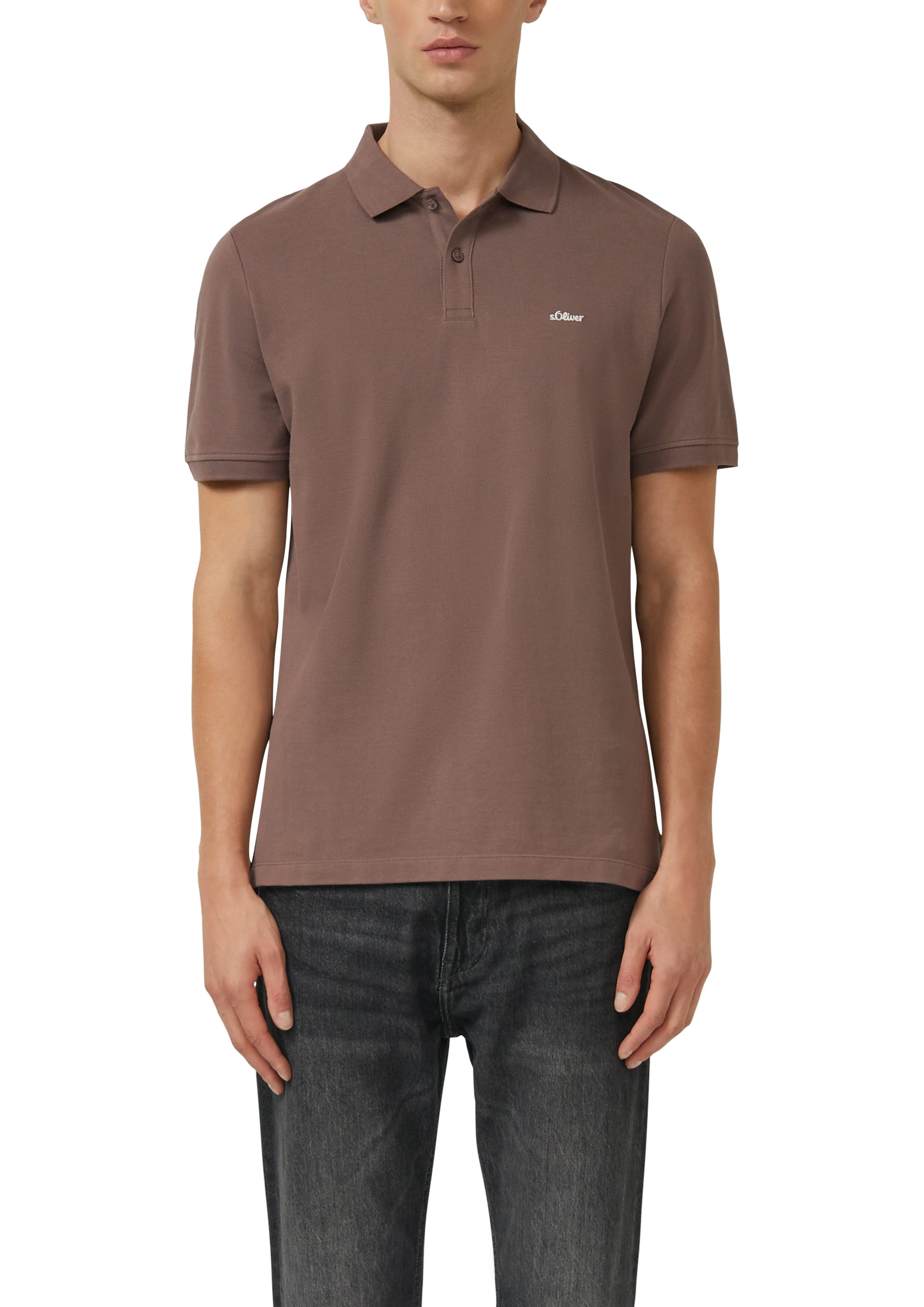 s.Oliver Poloshirt mit Logostickerei