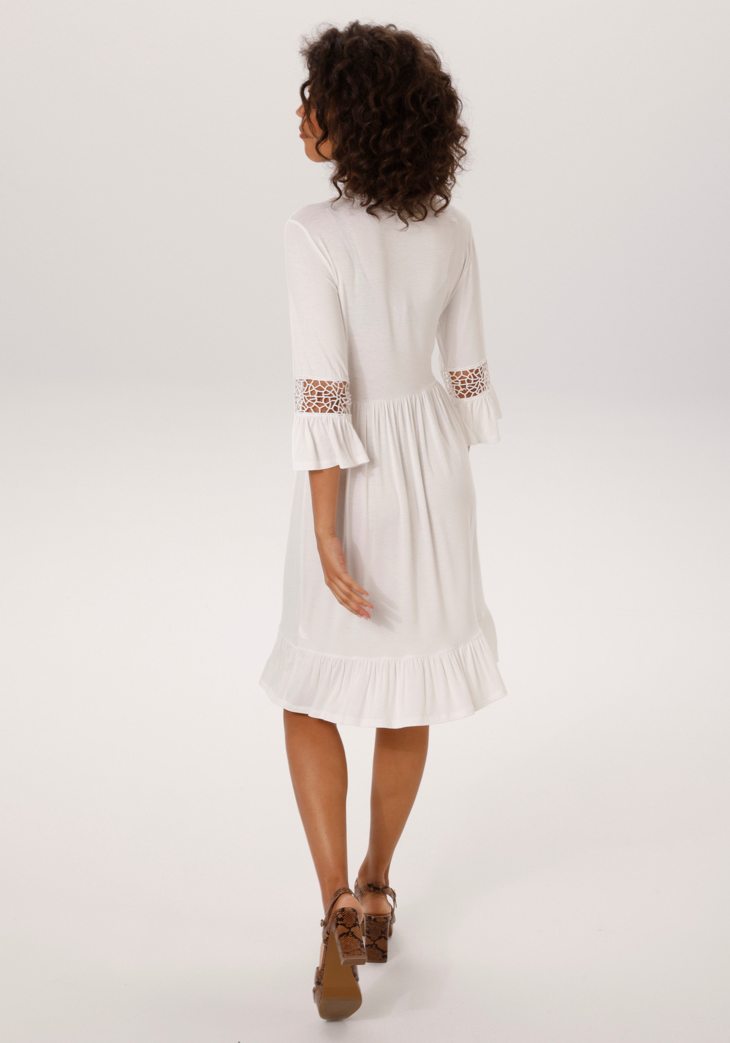 Aniston CASUAL Tunikakleid mit Häkelspitze vertiertes Vorderteil und Ärmel - NEUE KOLLEKTION