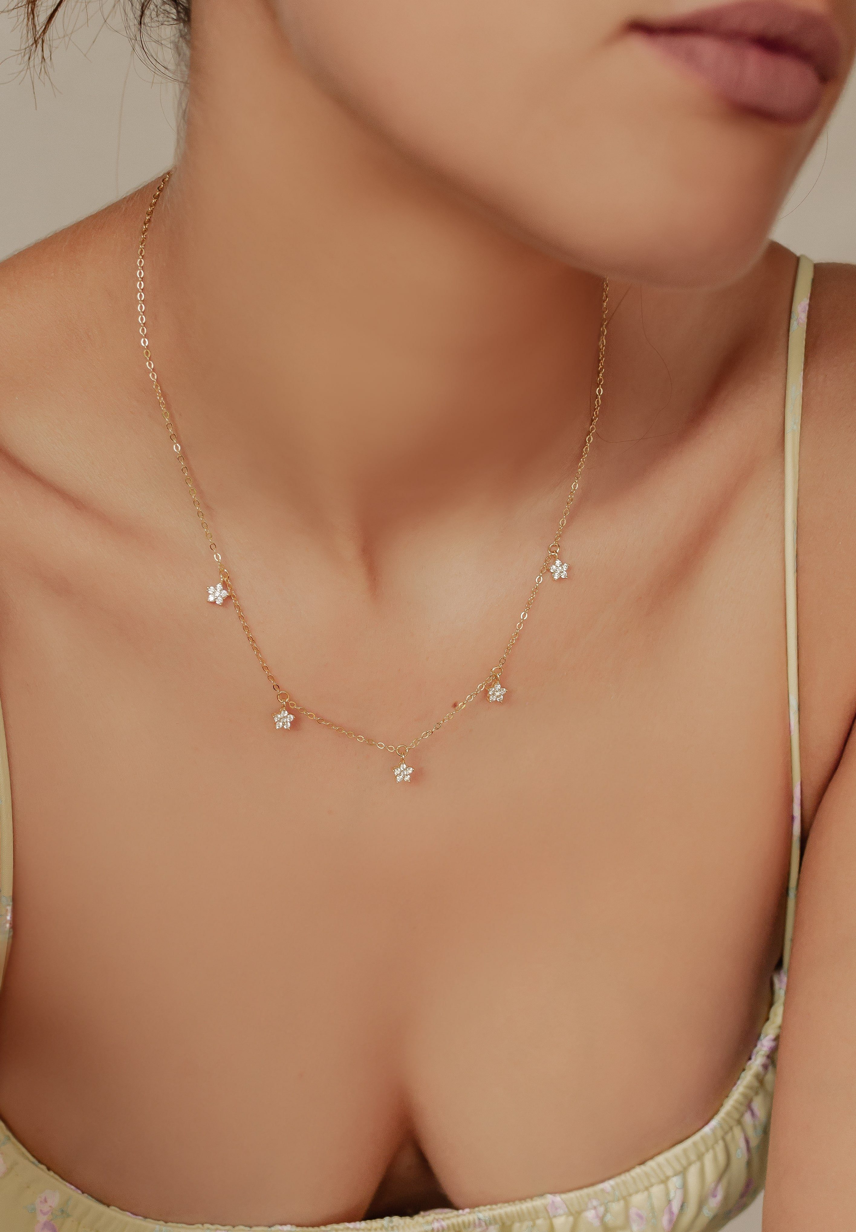 Hey Happiness Collier Kette Blume Zirkon, Kette Damen Silber 925, Halskette günstig online kaufen