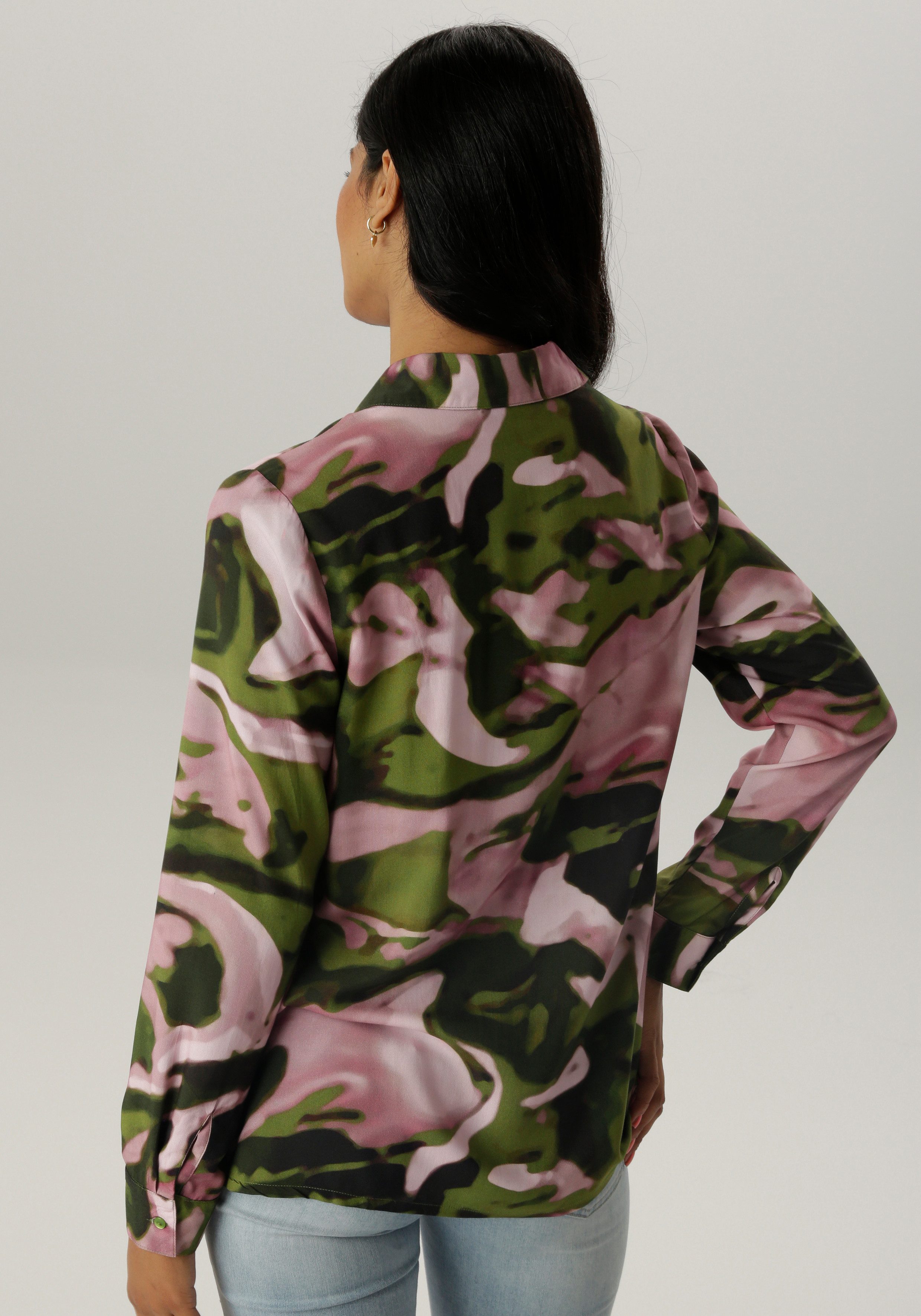 Aniston SELECTED Hemdbluse mit trendigen und extravaganten Farbverlauf günstig online kaufen