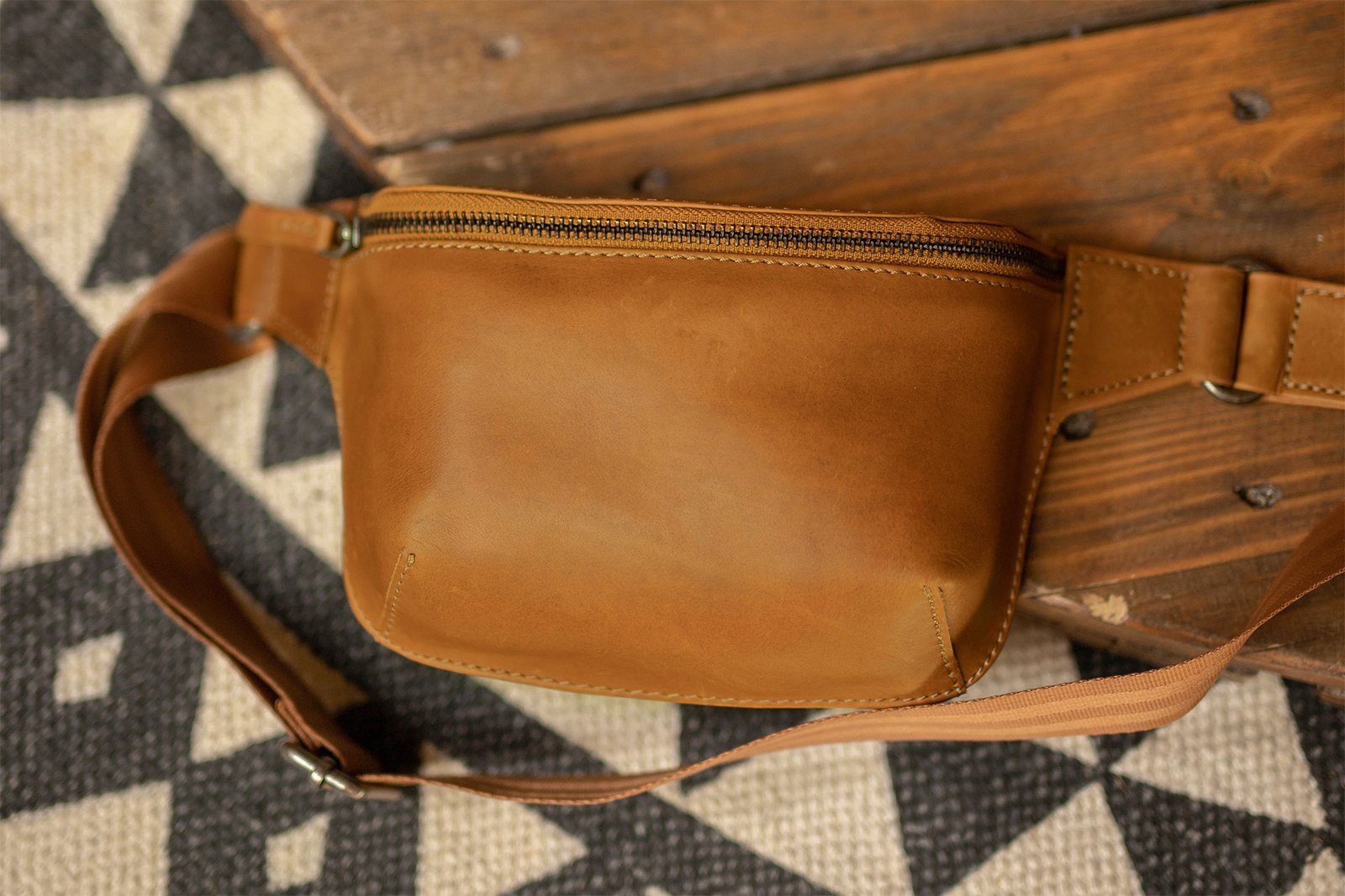 Gusti Leder Gürteltasche Gusti Leder Gürteltasche Norell (1-tlg)