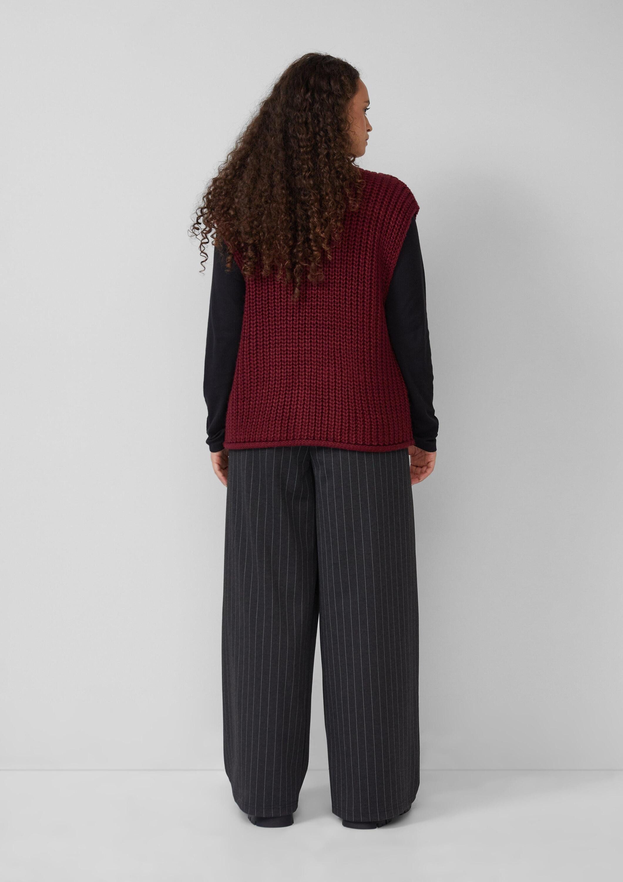 QS Funktionsweste Strickjacke Strickweste mit goldfarbenen Knöpfen