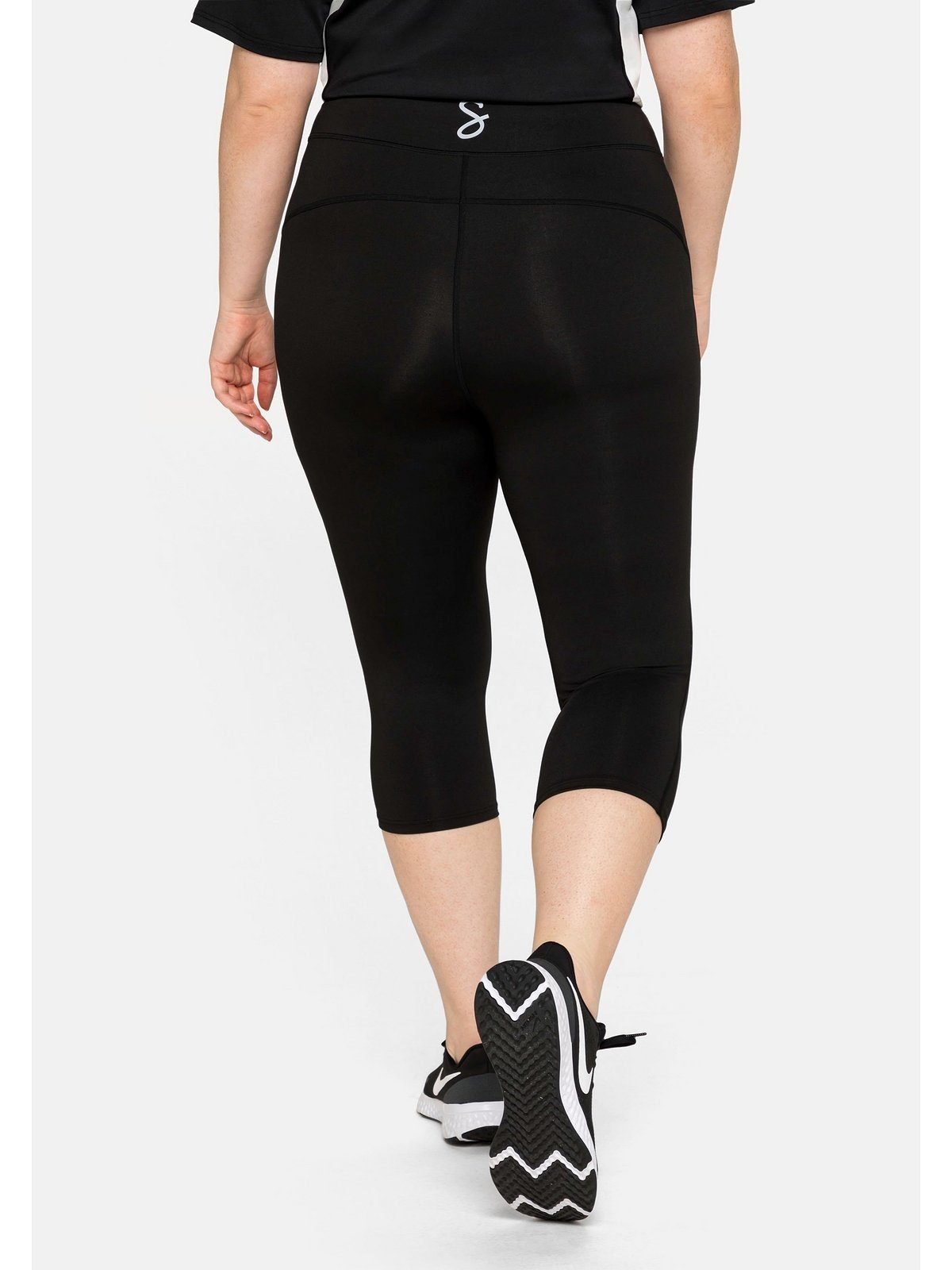 Sheego Sporthose Große Größen aus Funktionsqualität, mit Innentasche